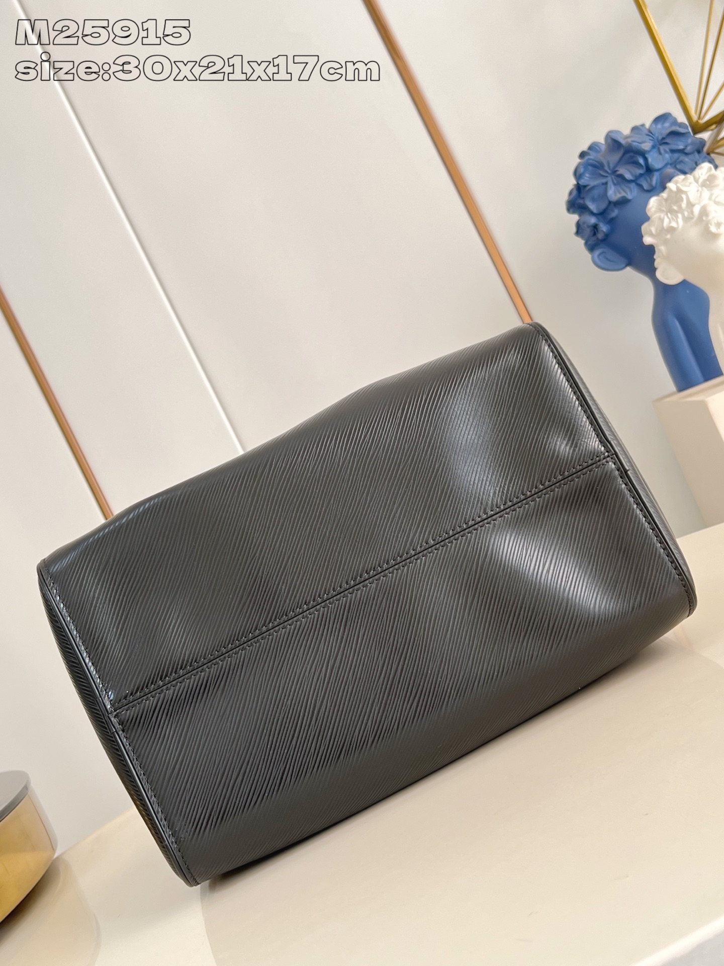 Louis Vuitton Basic Bag Canvas Gold M-s