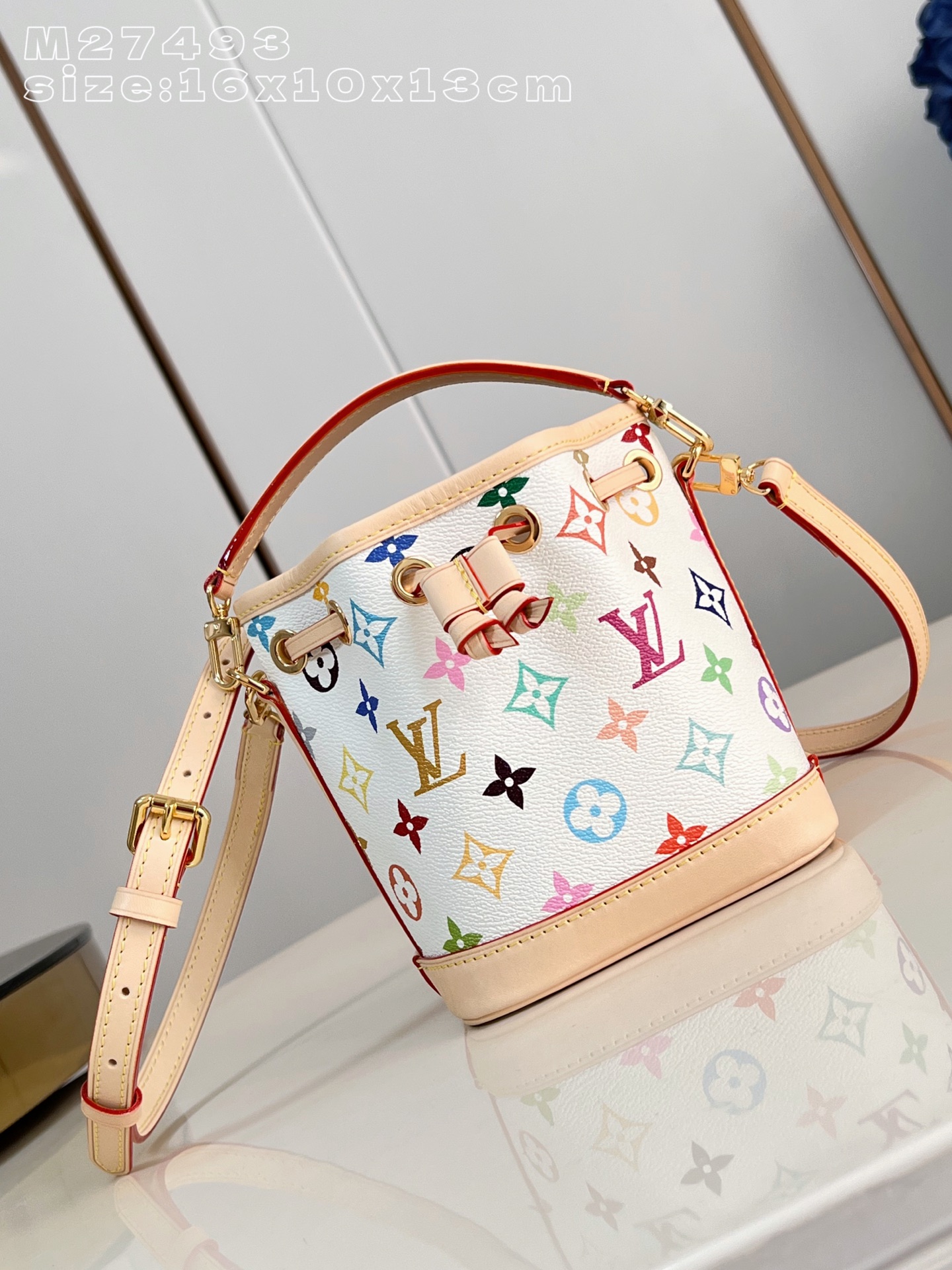 Louis Vuitton Basic Bag Cow Leather M