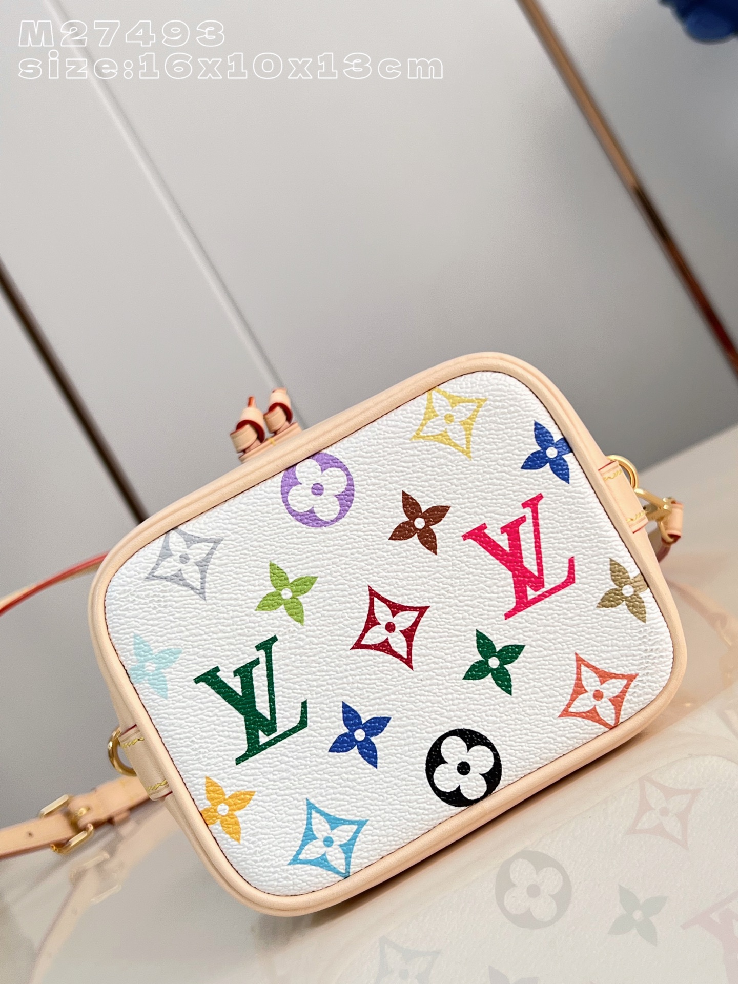 Louis Vuitton Basic Bag Cow Leather M