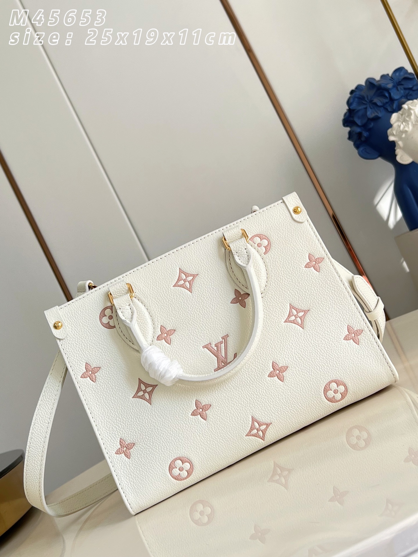 Louis Vuitton Basic Bag M