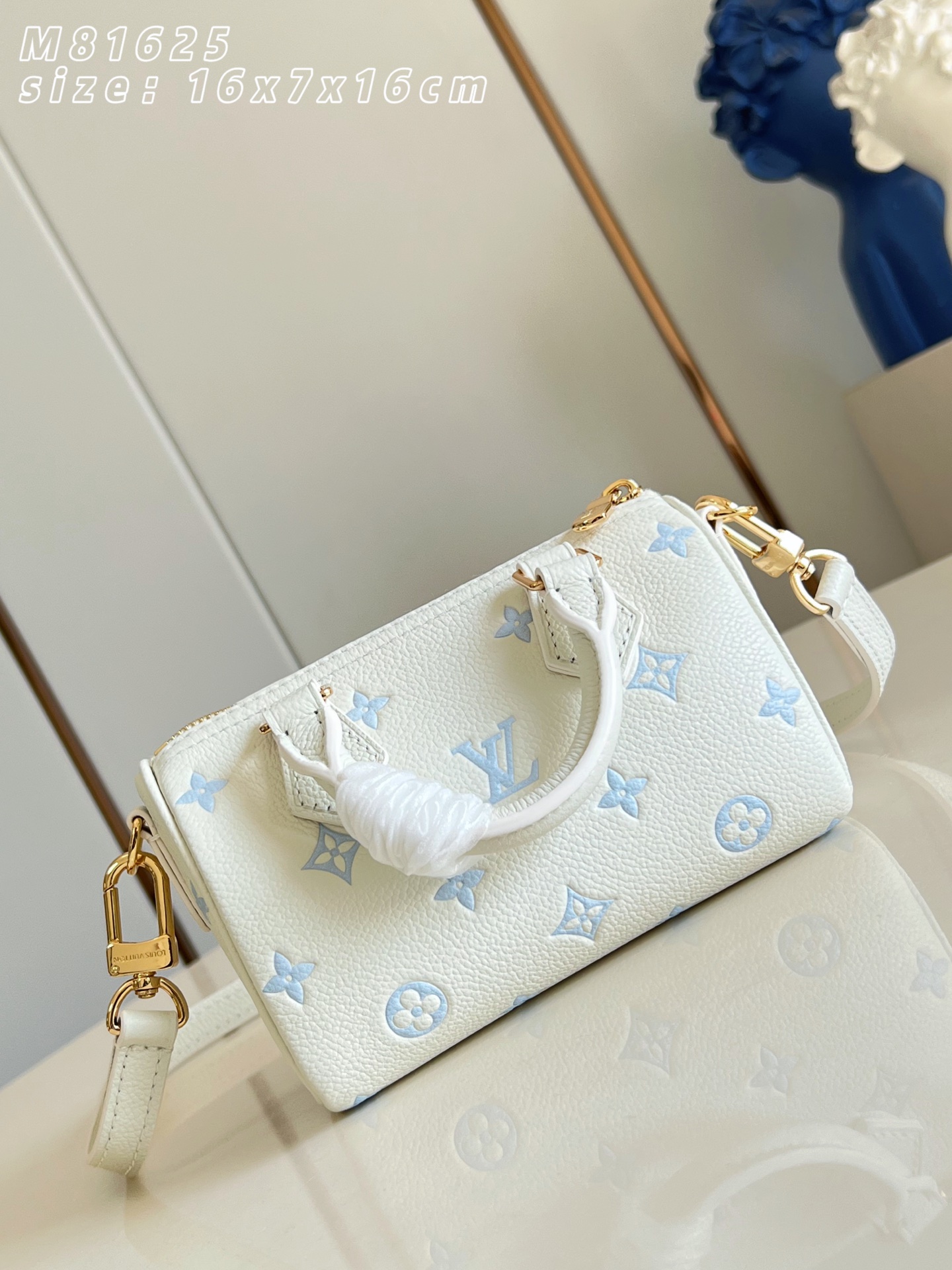 Louis Vuitton Basic Bag M-s