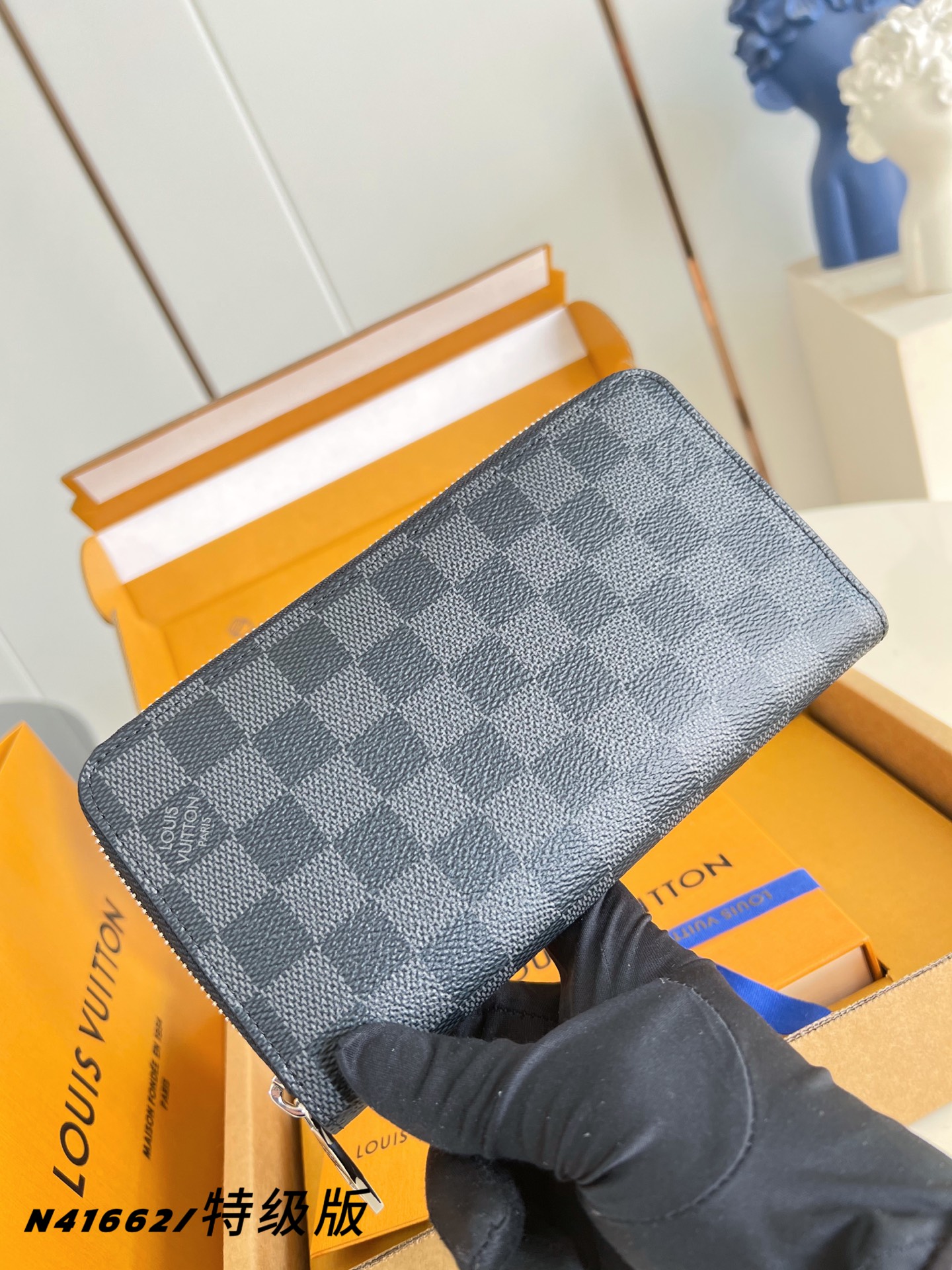 Louis Vuitton Clutch Bag Canvas M