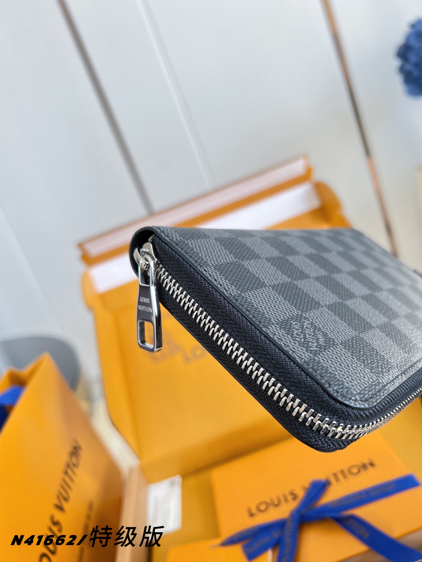 Louis Vuitton Clutch Bag Canvas M