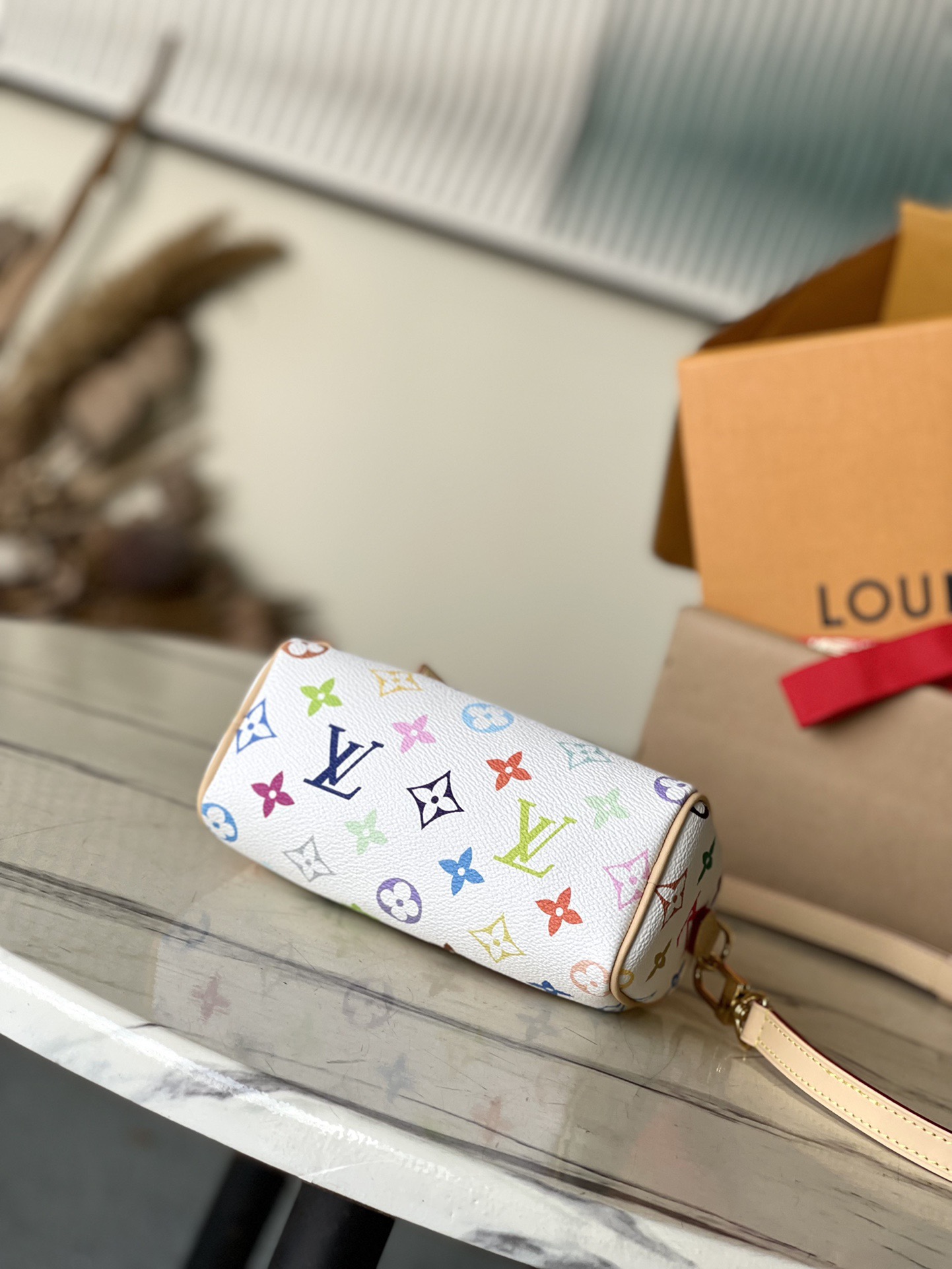 Louis Vuitton Basic Bag Cow Leather M-l-s