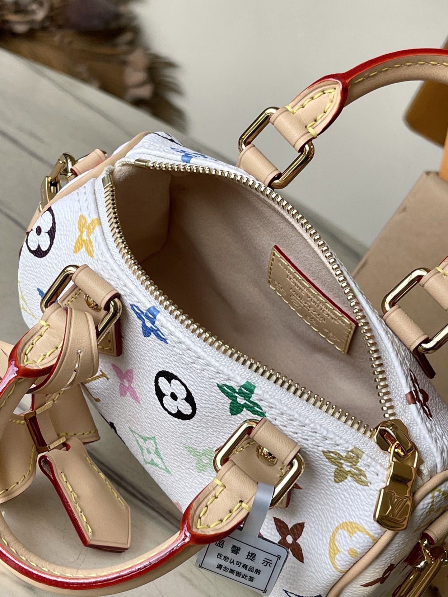 Louis Vuitton Basic Bag Cow Leather M-l-s