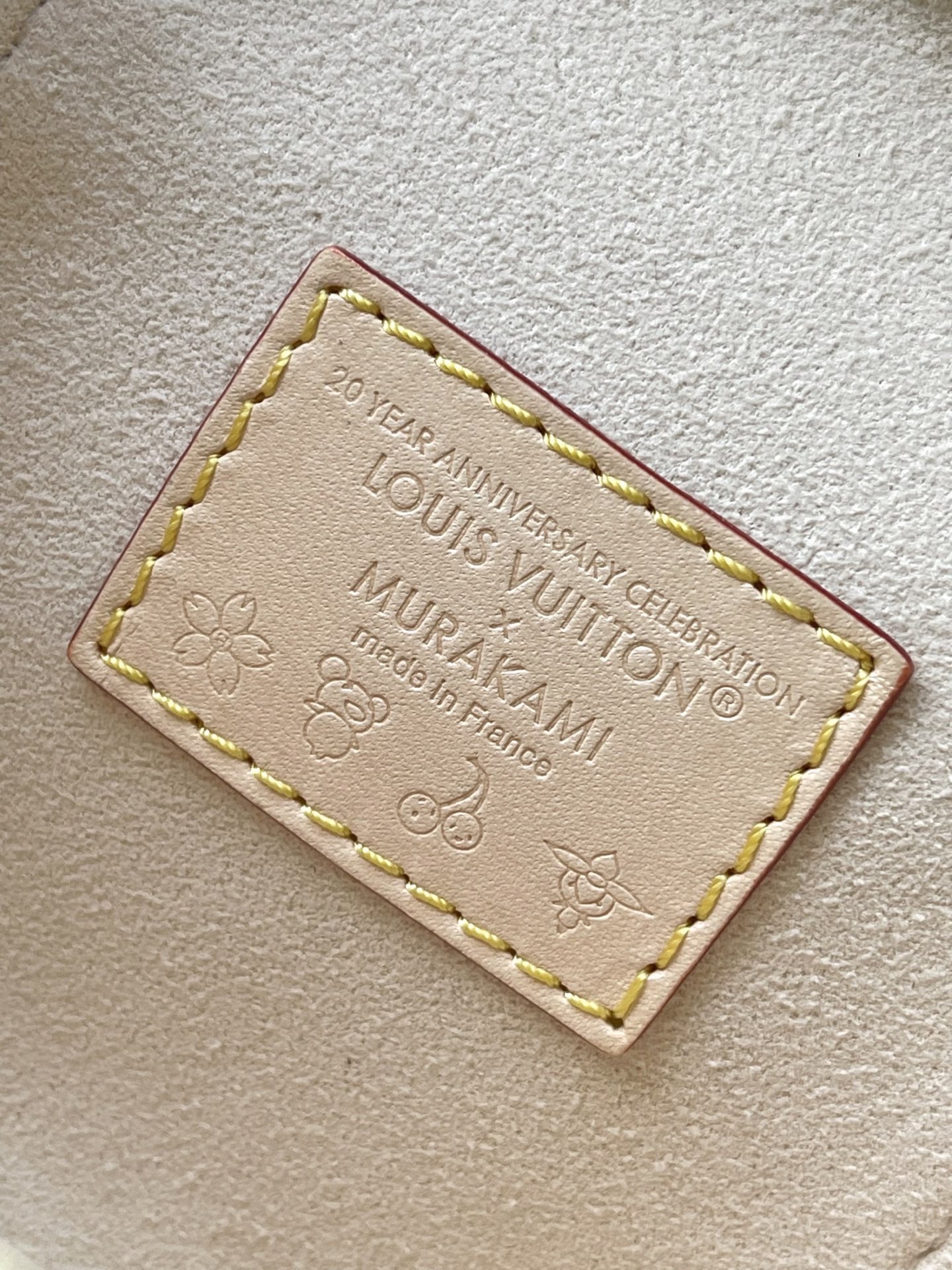 Louis Vuitton Basic Bag Cow Leather M-l