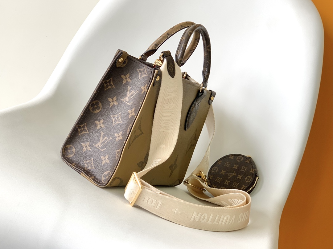 Louis Vuitton Basic Bag Canvas M-s