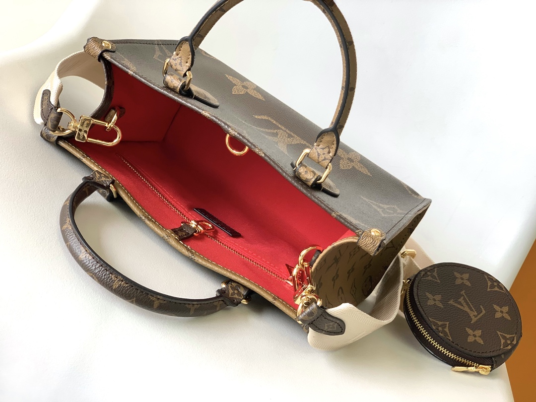 Louis Vuitton Basic Bag Canvas M-s