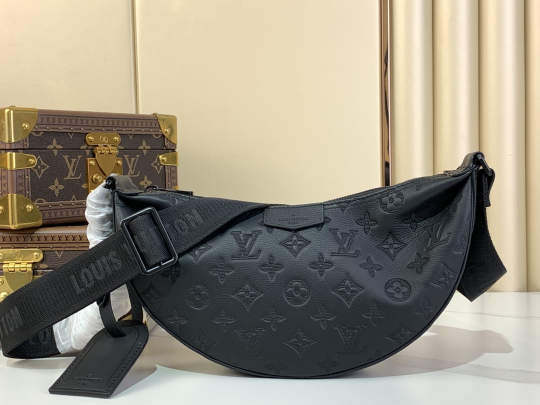 Louis Vuitton Basic Bag Cow Leather Black M-xl-s