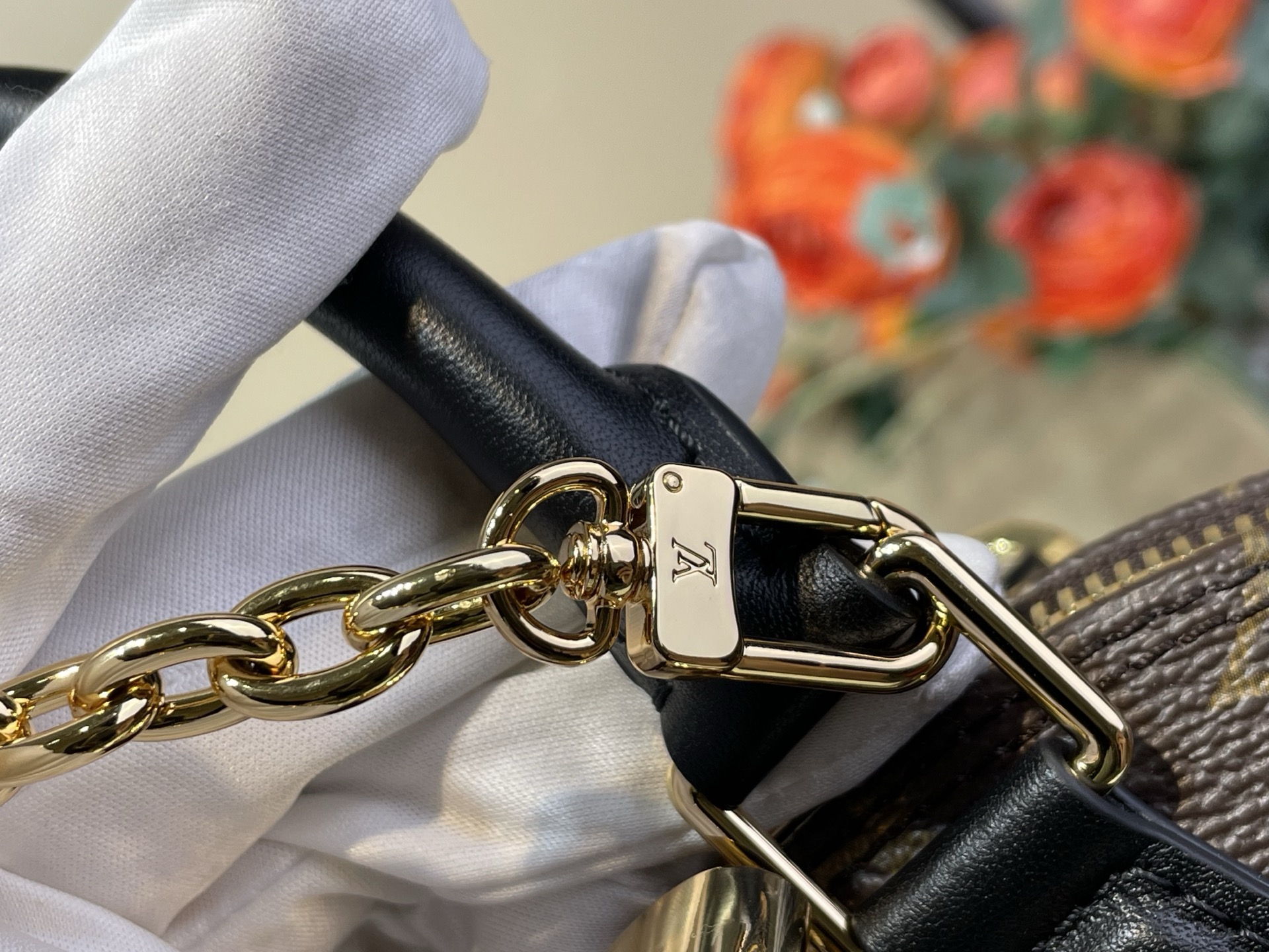 Louis Vuitton Basic Bag Canvas Black M-l