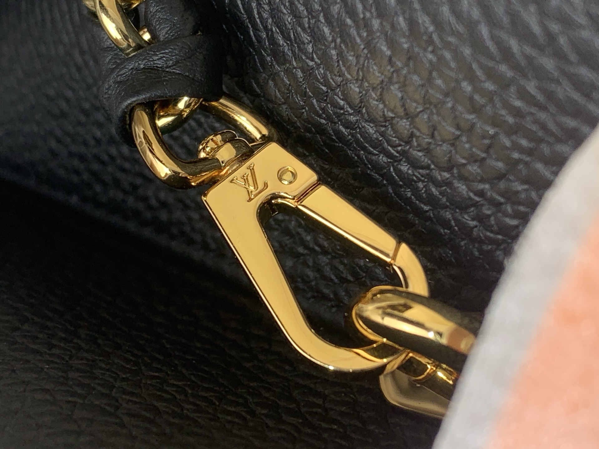 Louis Vuitton Basic Bag Cow Leather Black M-l-s