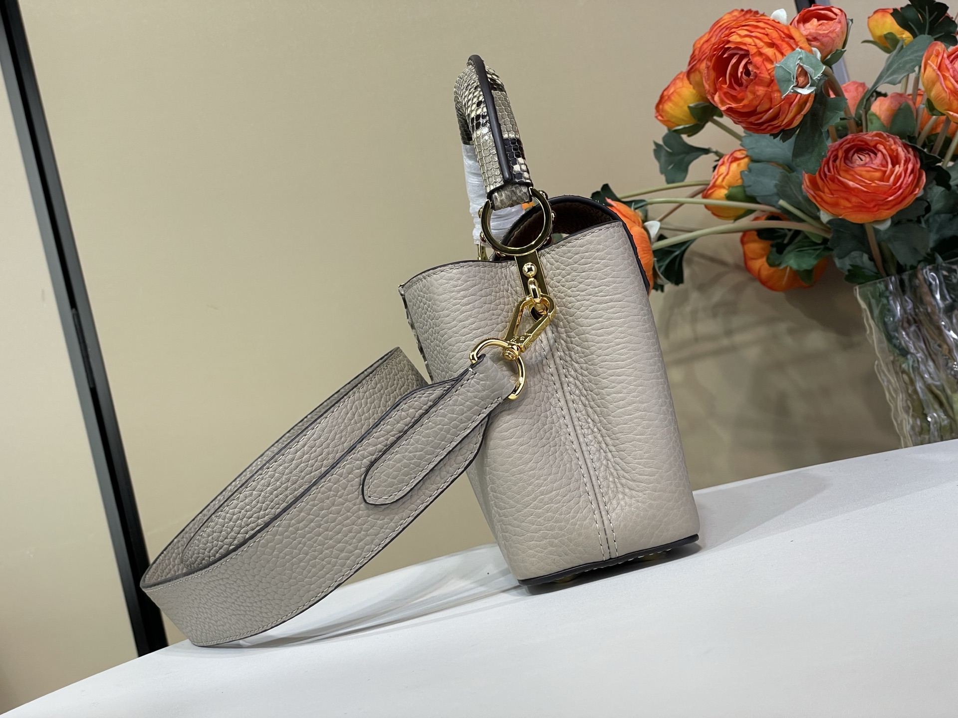 Basic Bag Gray M-l-s