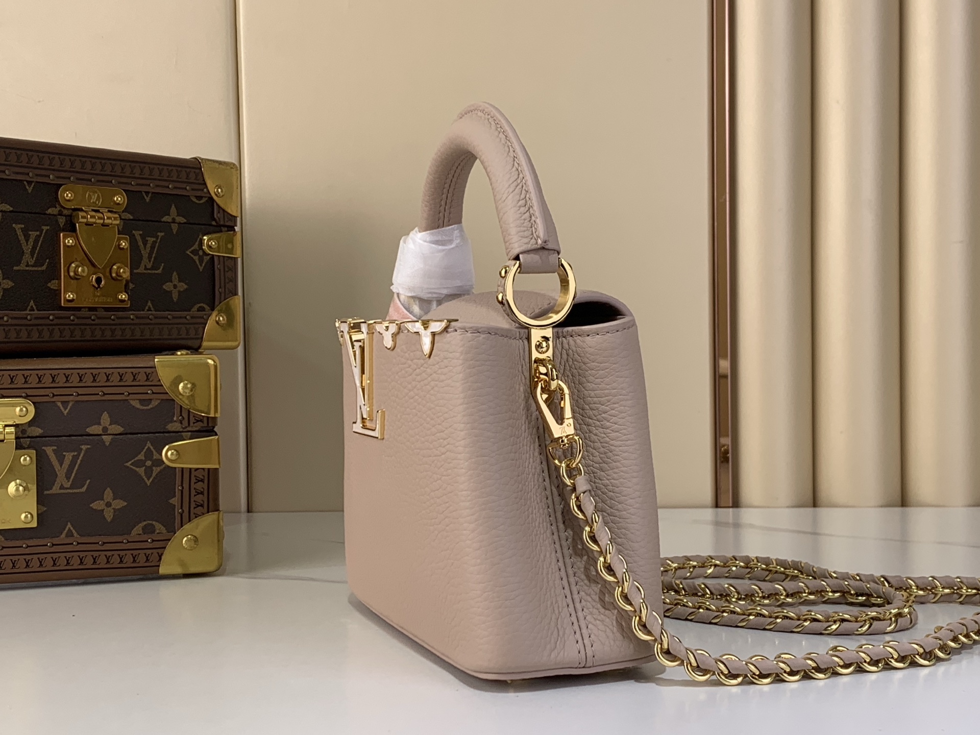 Louis Vuitton Basic Bag Cow Leather Gray M-l-s