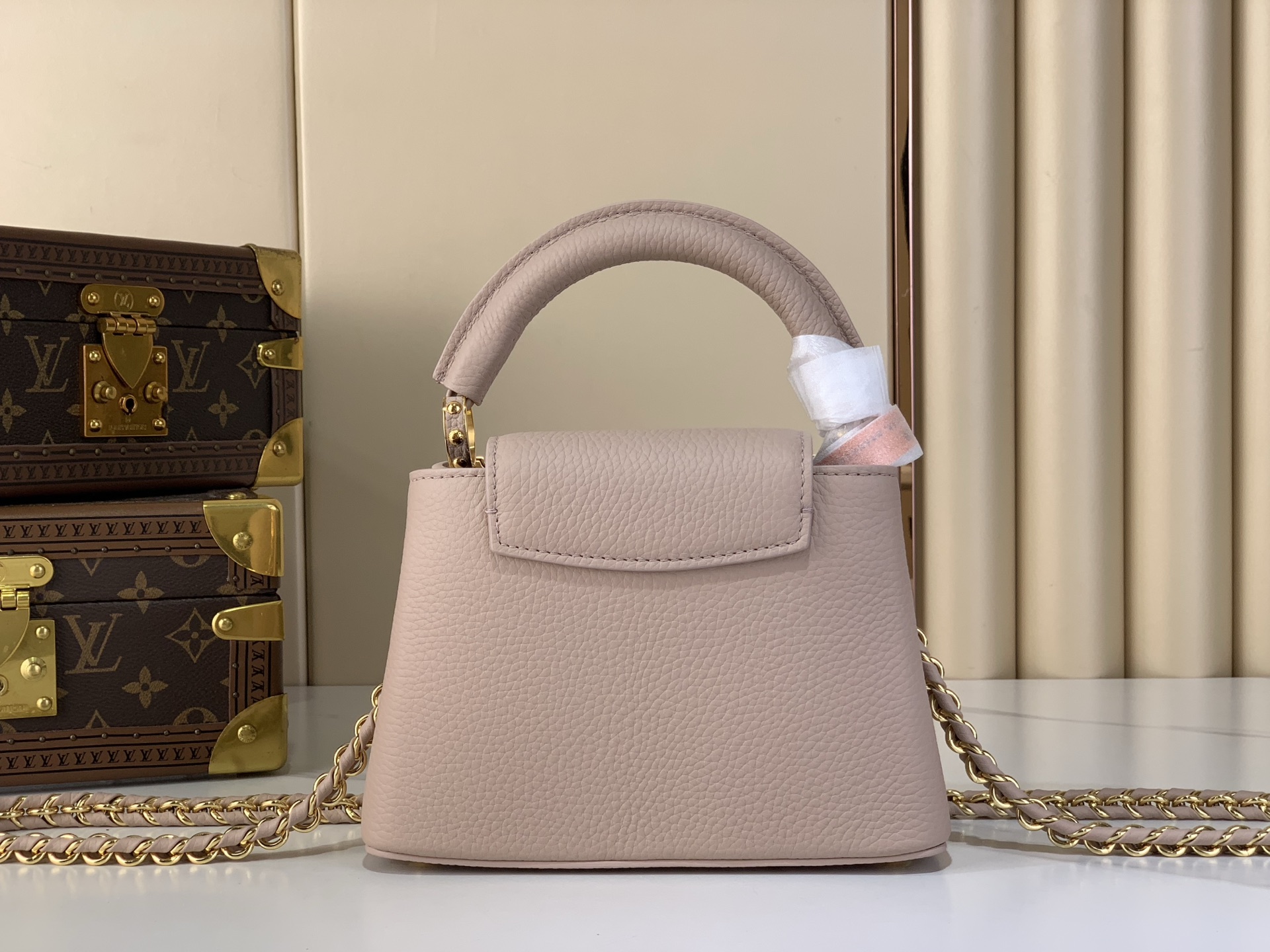 Louis Vuitton Basic Bag Cow Leather Gray M-l-s