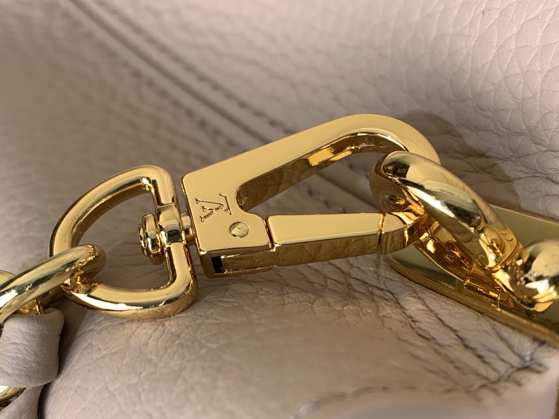 Louis Vuitton Basic Bag Cow Leather Gray M-l-s