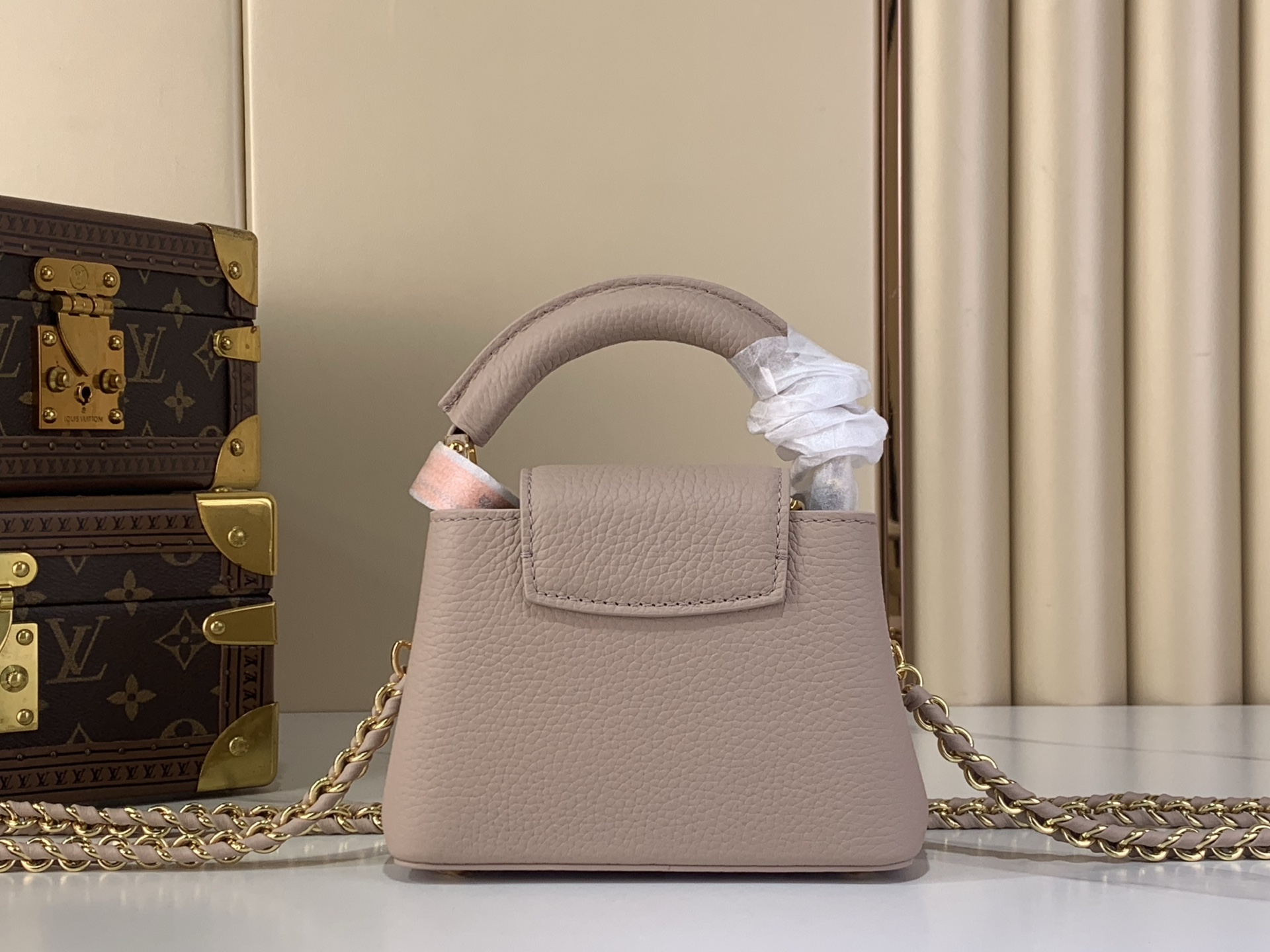 Louis Vuitton Basic Bag Cow Leather Gray M-l-s