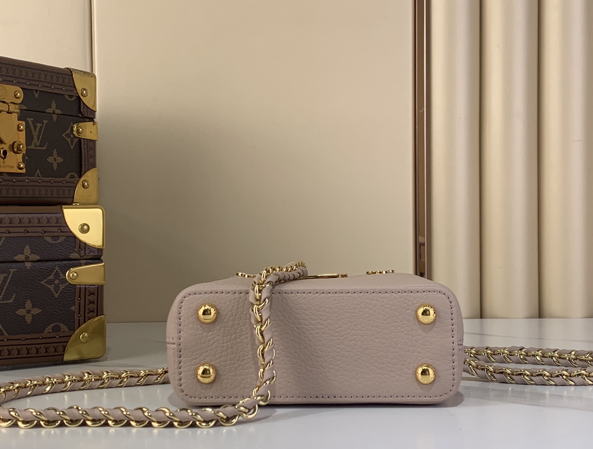 Louis Vuitton Basic Bag Cow Leather Gray M-l-s