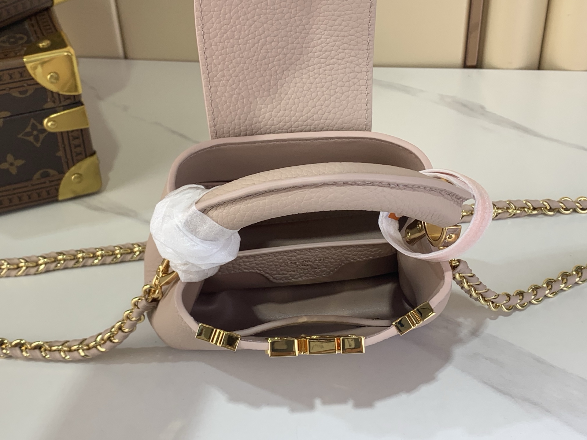 Louis Vuitton Basic Bag Cow Leather Gray M-l-s