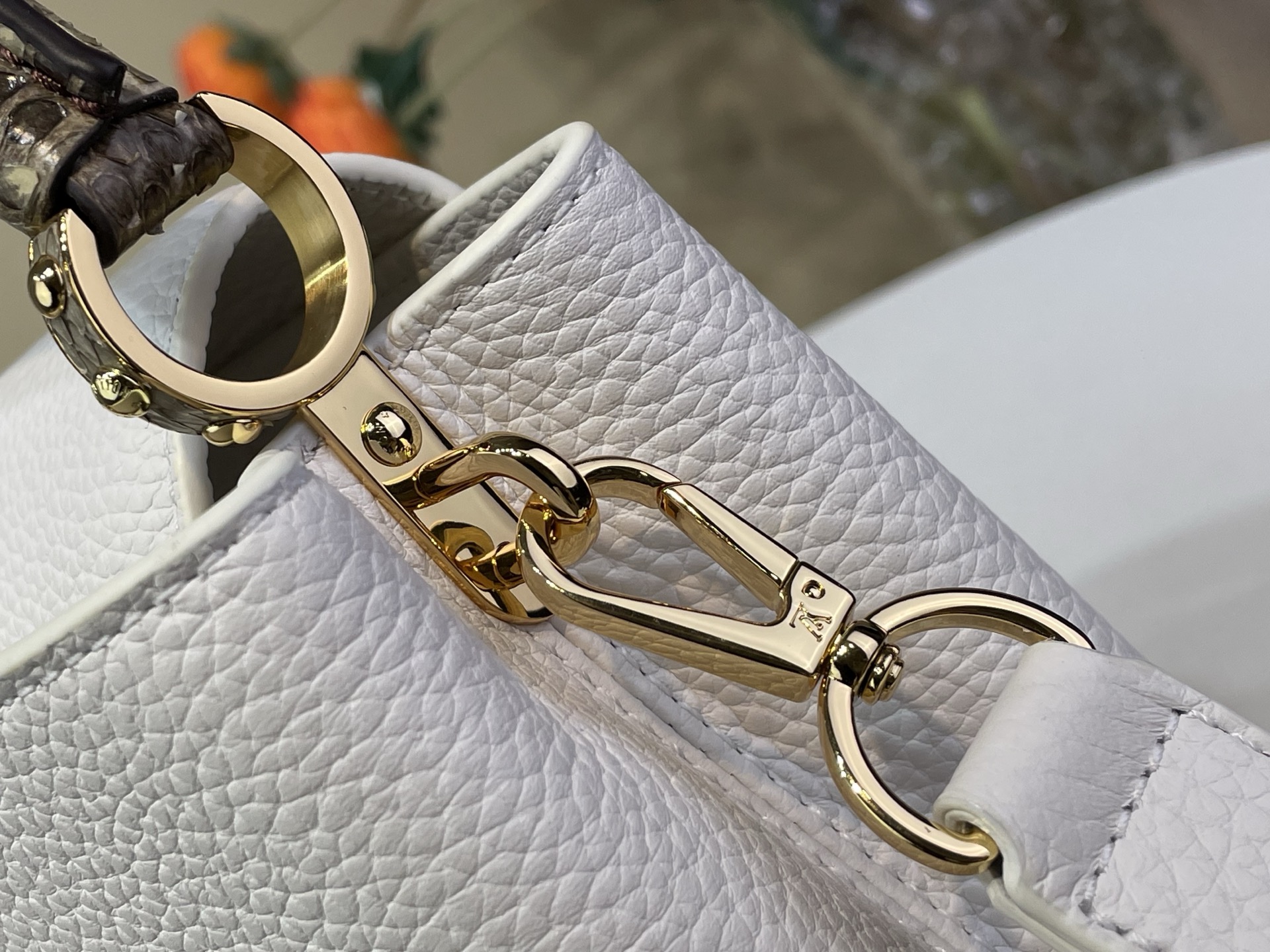 Basic Bag White M-l-s