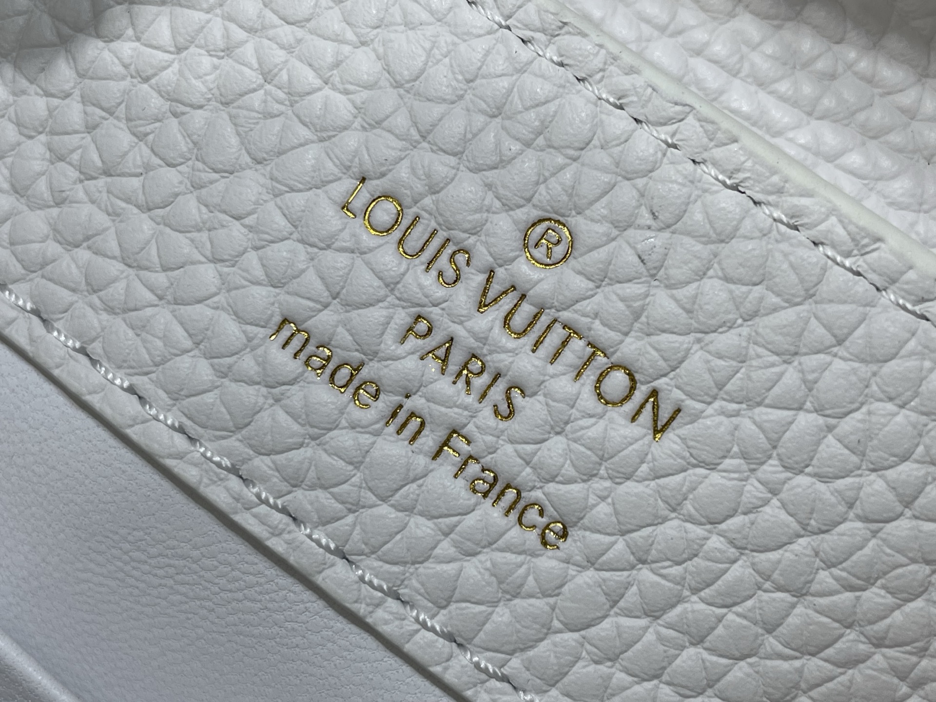 Basic Bag White M-l-s