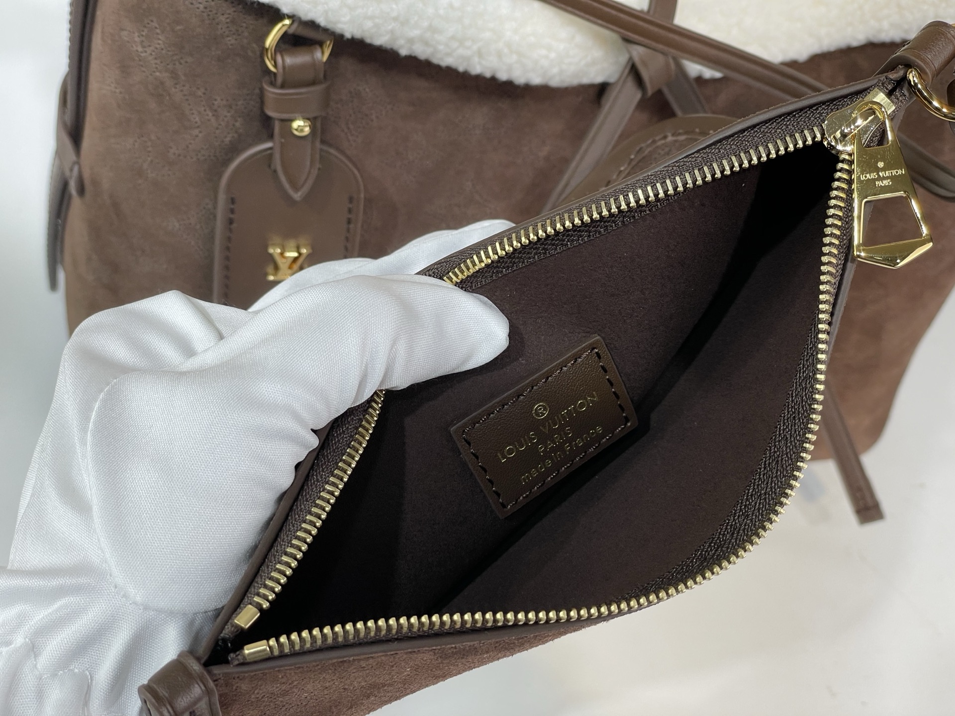 Basic Bag Cow Leather M-l-s