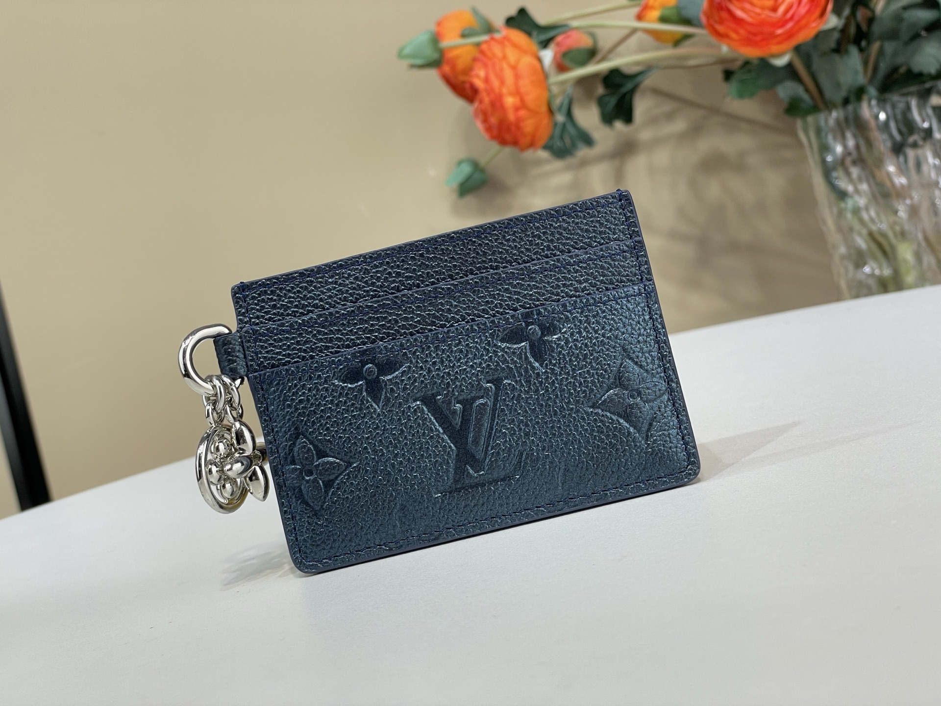 Basic Bag Cow Leather Blue M-l-s
