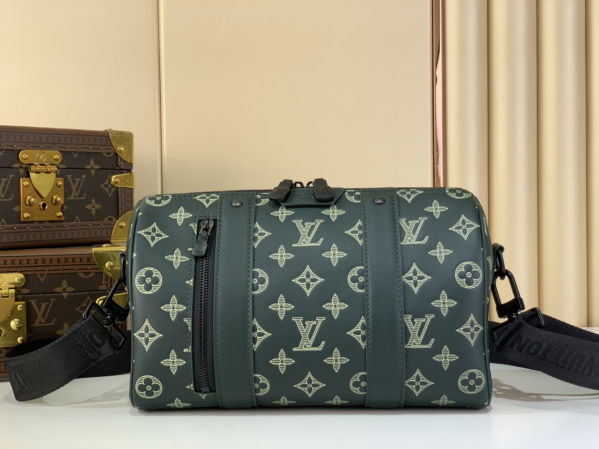Louis Vuitton Tote Bag Cow Leather Green 15cm-m-l