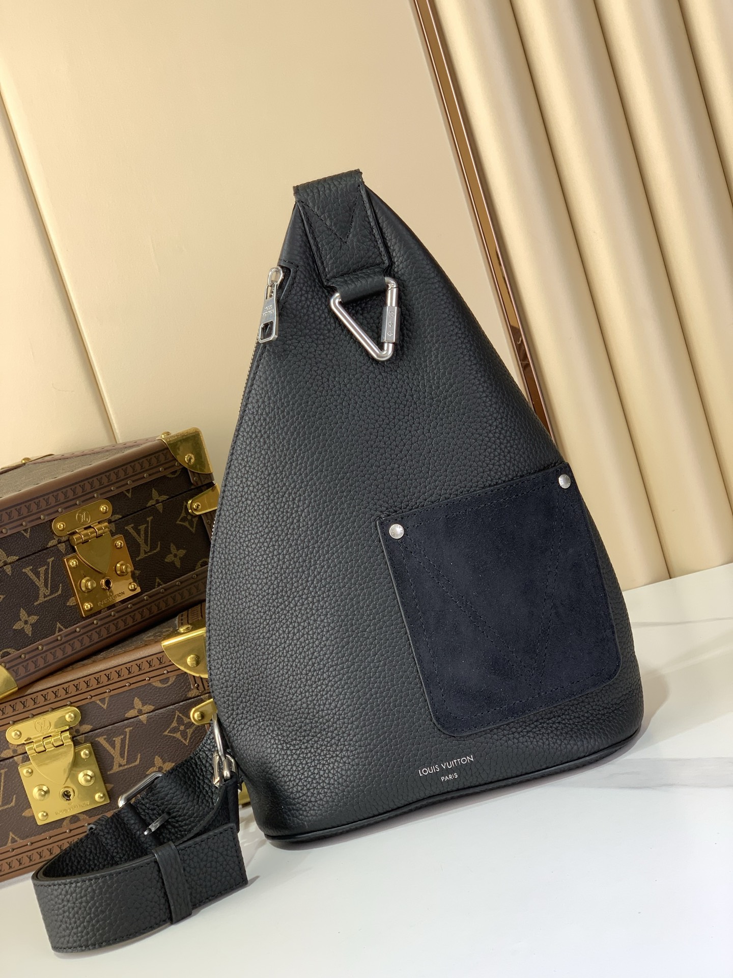 Crossbody Bag Cow Leather Black M-l-s