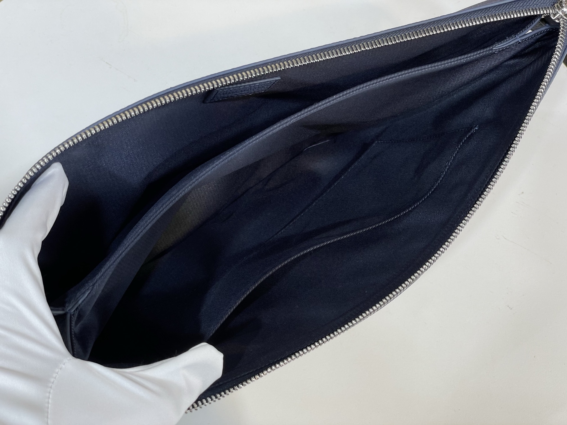 Clutch Bag Cow Leather Blue M