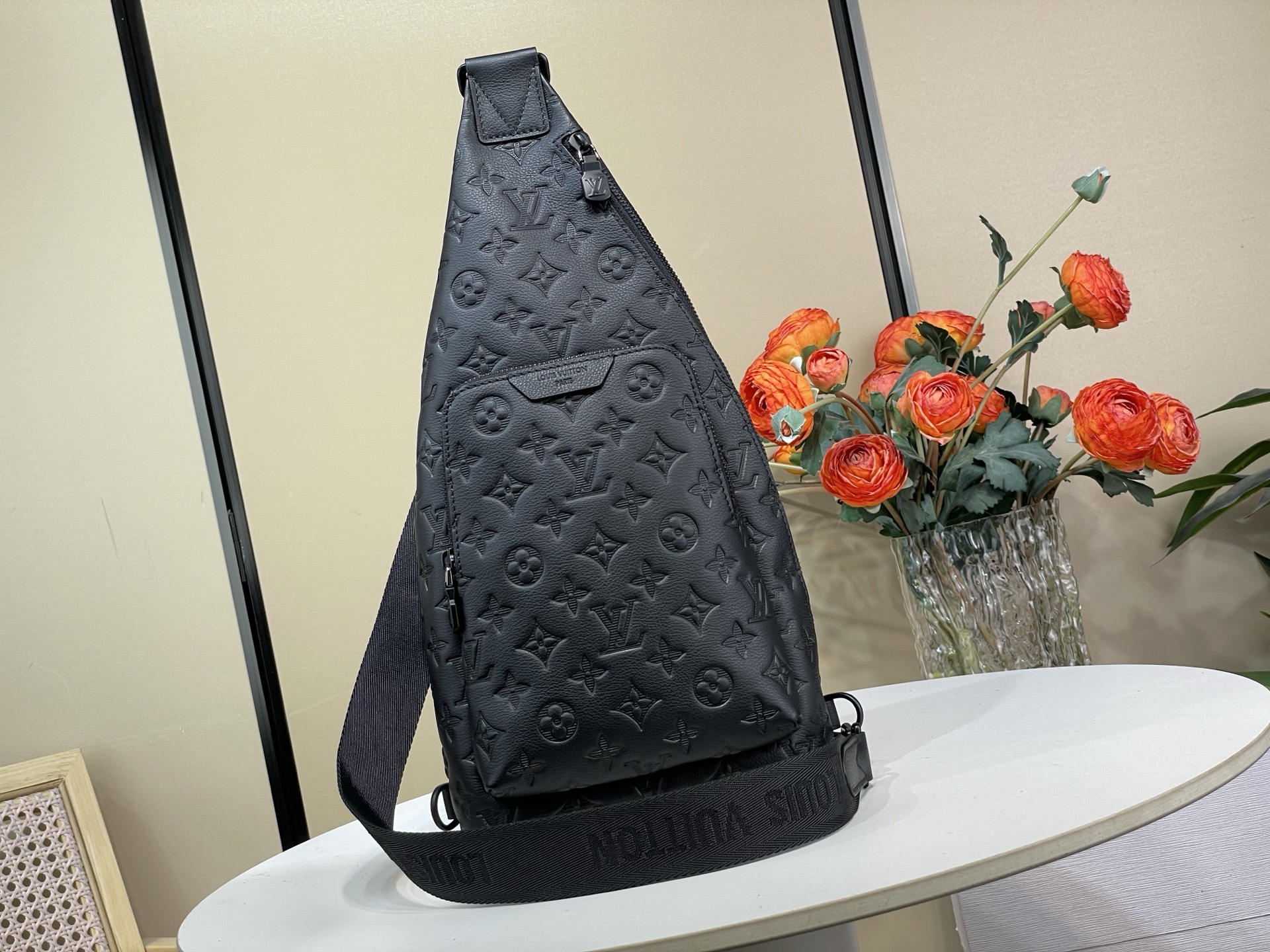 Louis Vuitton Crossbody Bag Sheepskin Black M-l-s