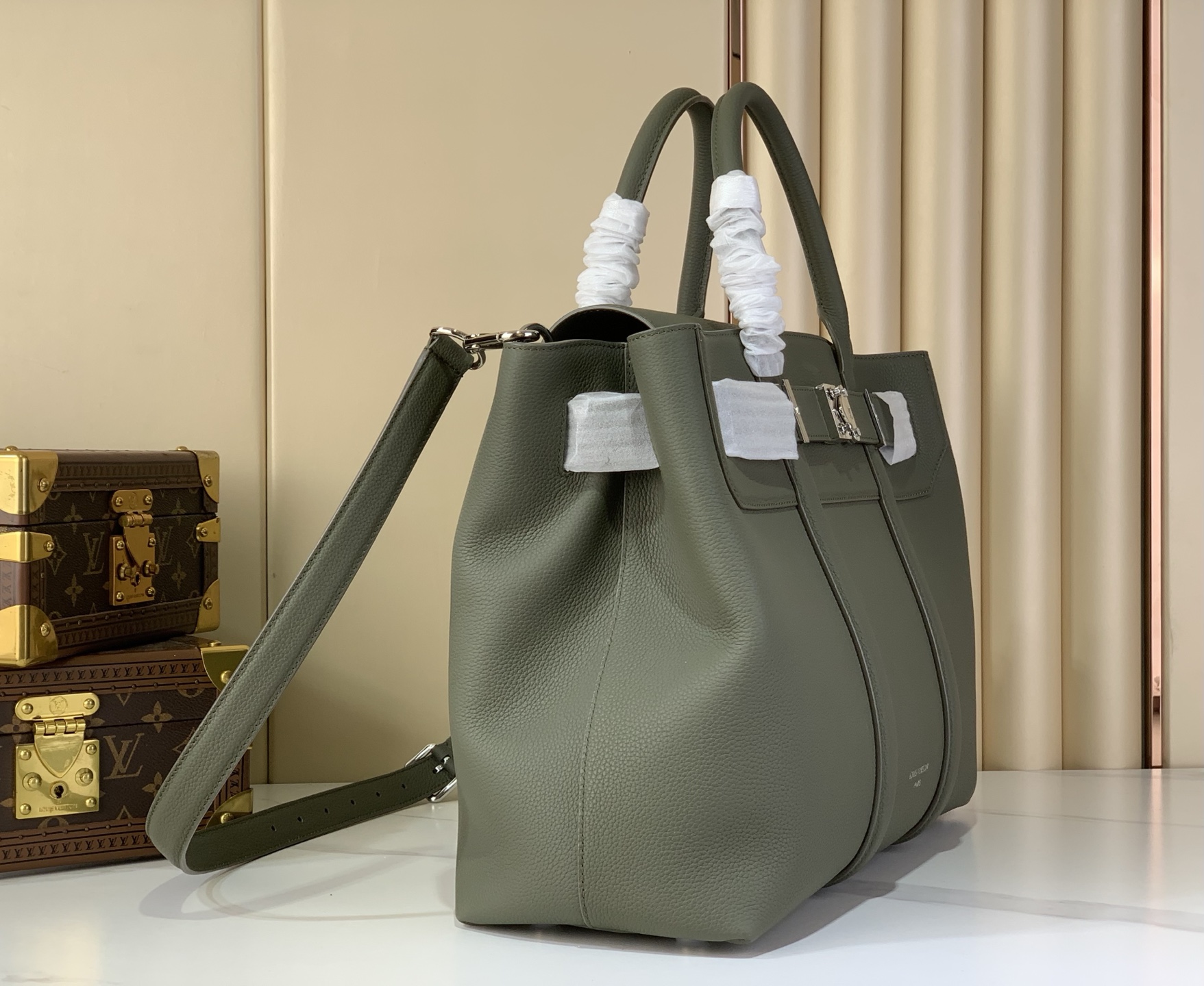 Tote Bag Cow Leather Black M-l-s