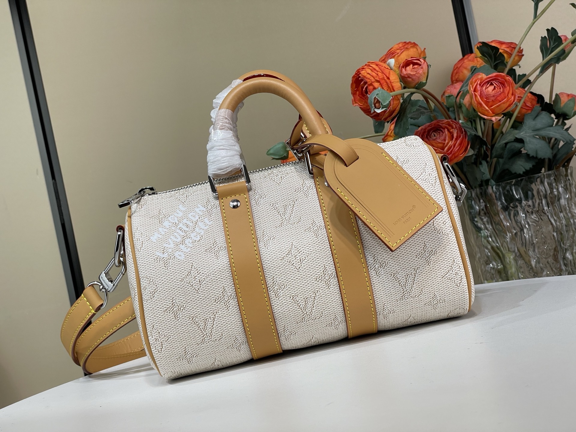 Louis Vuitton Basic Bag Cow Leather M-l