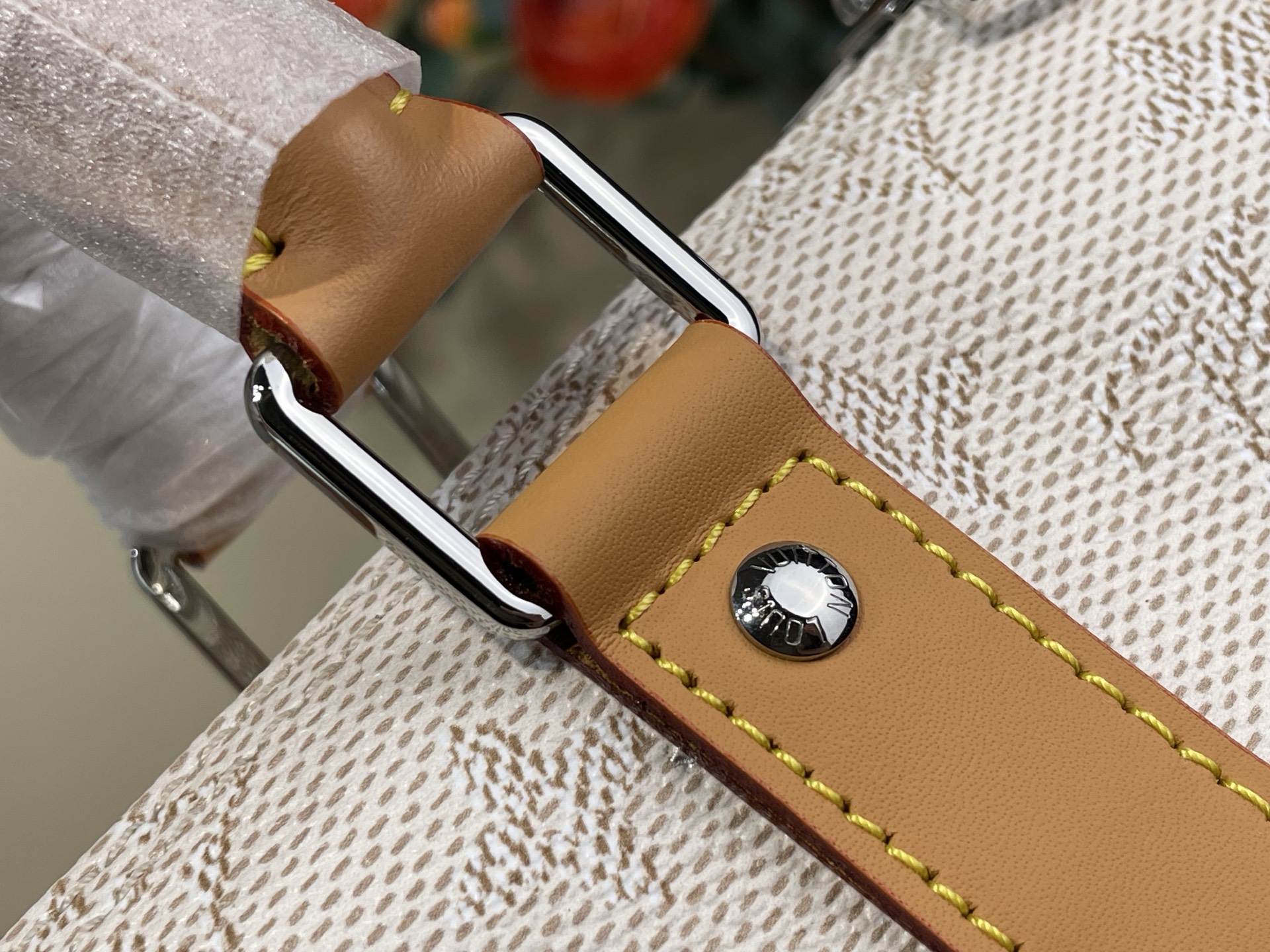 Louis Vuitton Basic Bag Cow Leather M-l