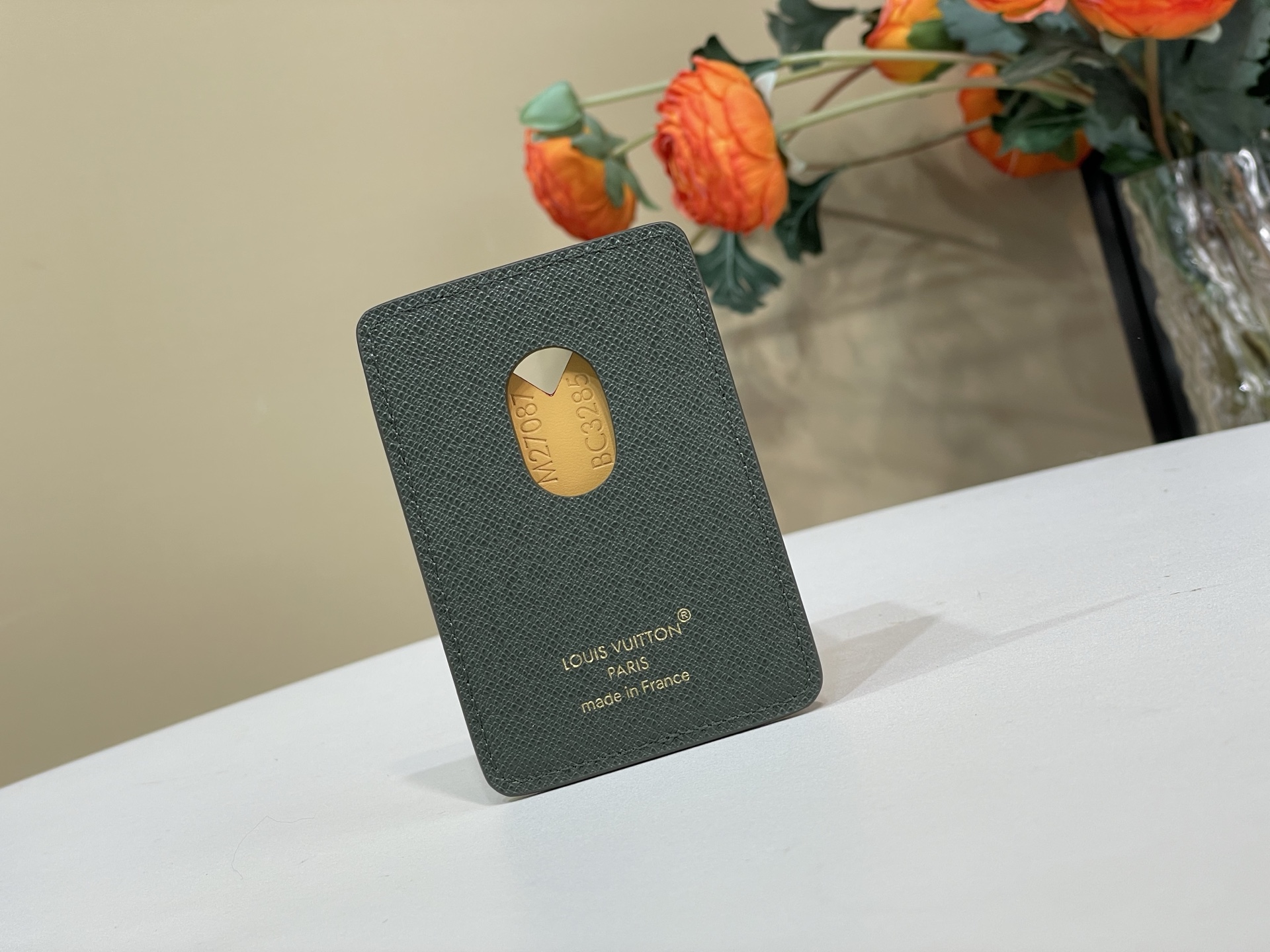 Louis Vuitton Basic Bag Cow Leather Green M-l-s