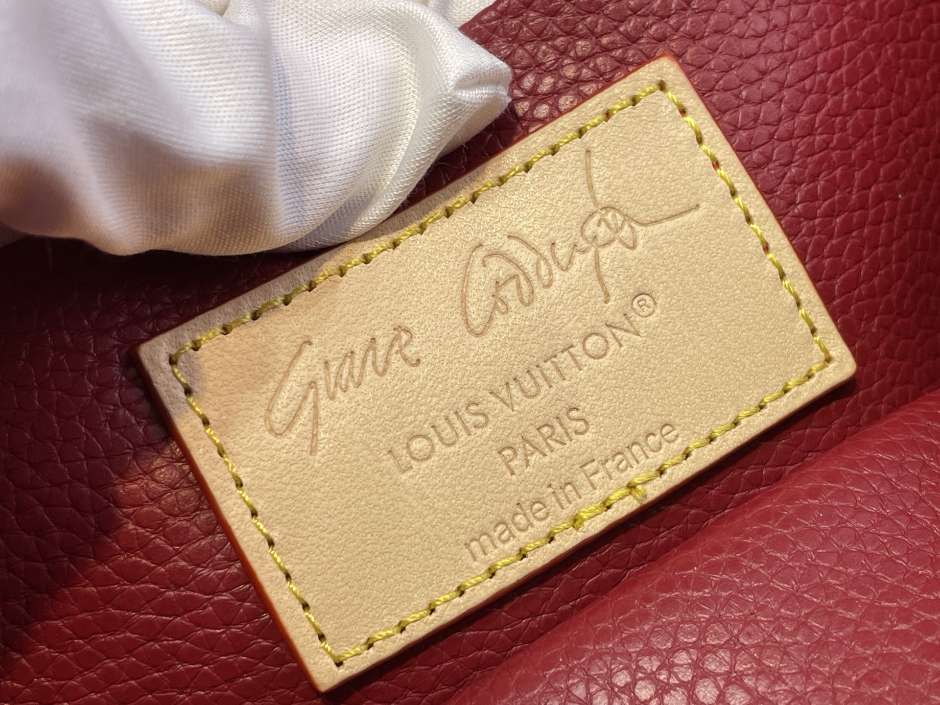 Louis Vuitton Basic Bag Canvas Gold M