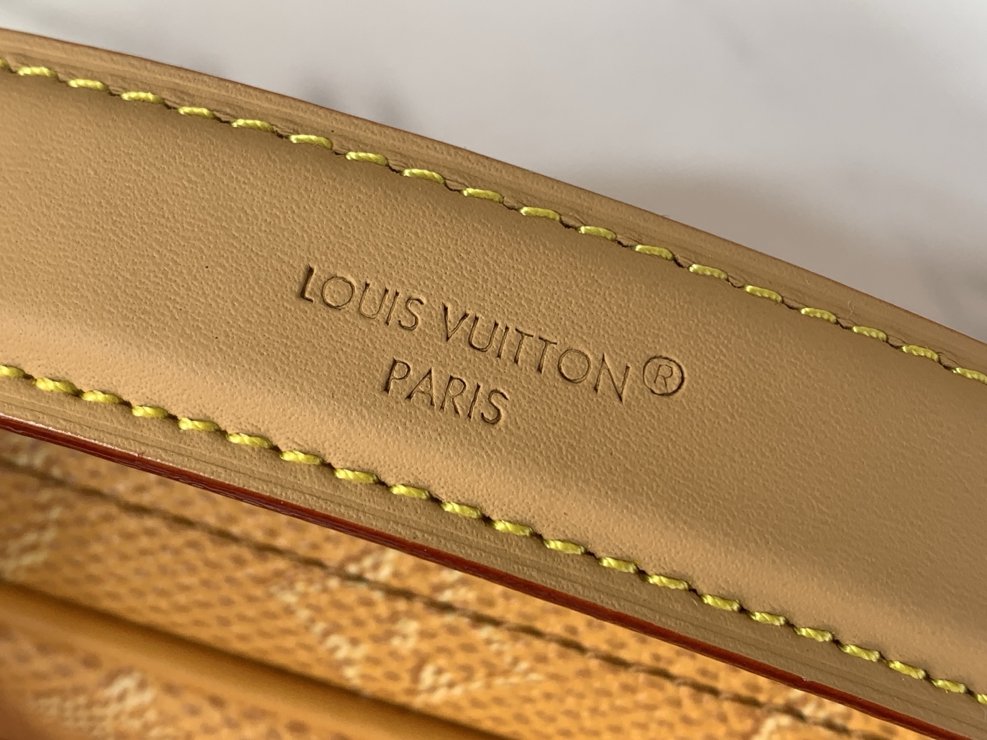 Louis Vuitton Crossbody Bag Canvas M-l-s