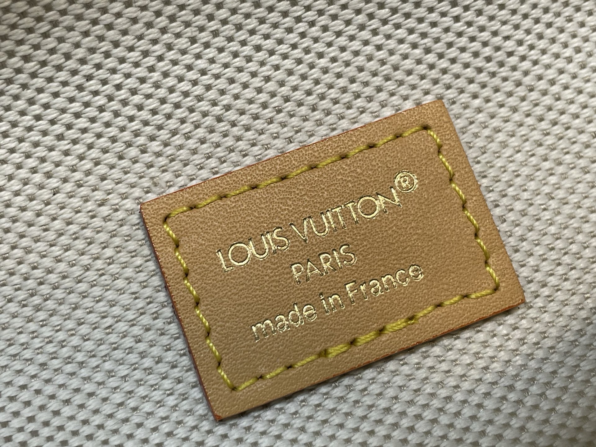 Louis Vuitton Basic Bag Canvas Green M-l-s