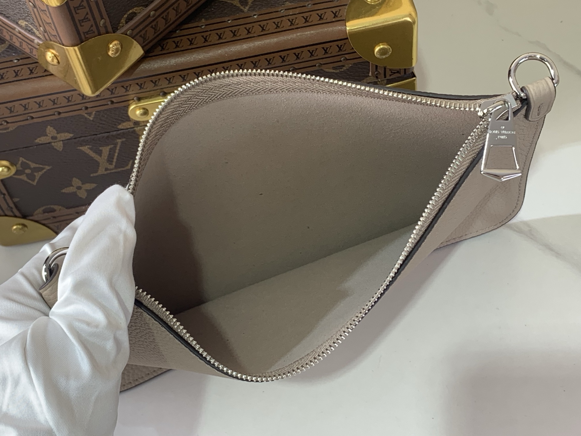 Basic Bag Black M-l-s