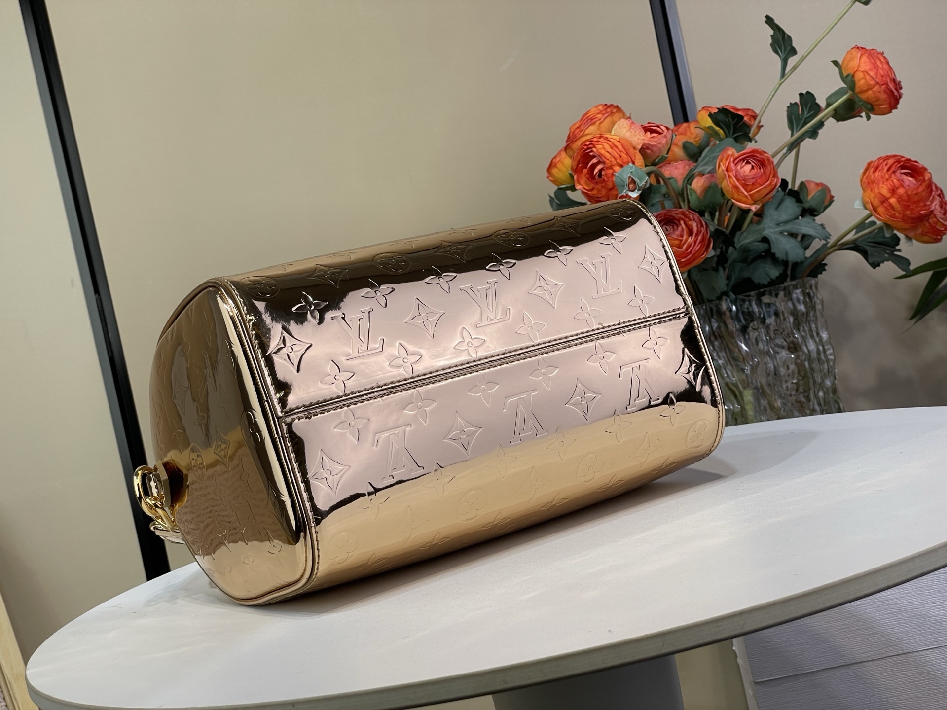 Louis Vuitton Basic Bag Canvas M-l-s