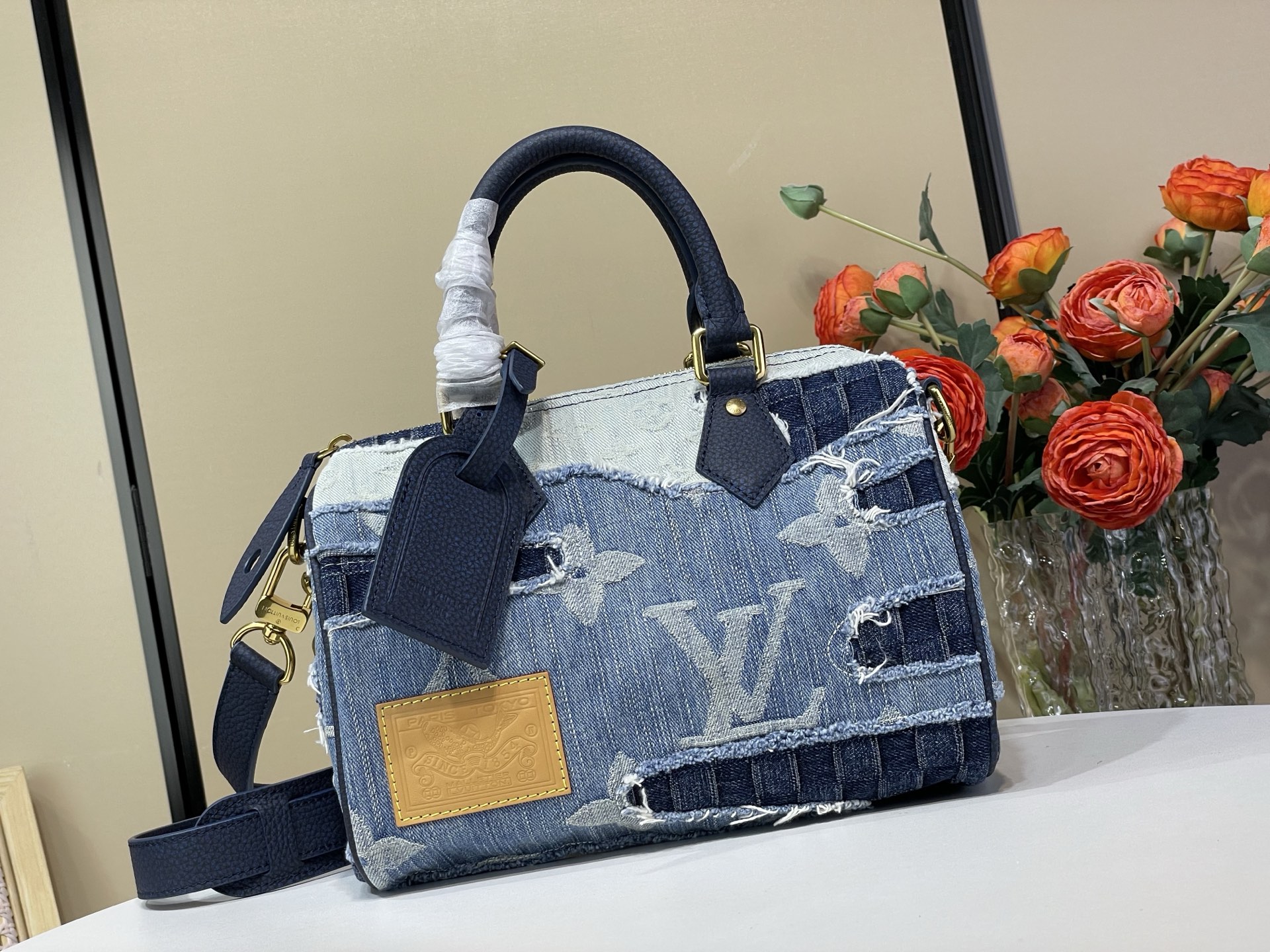 Louis Vuitton Basic Bag M-l-s
