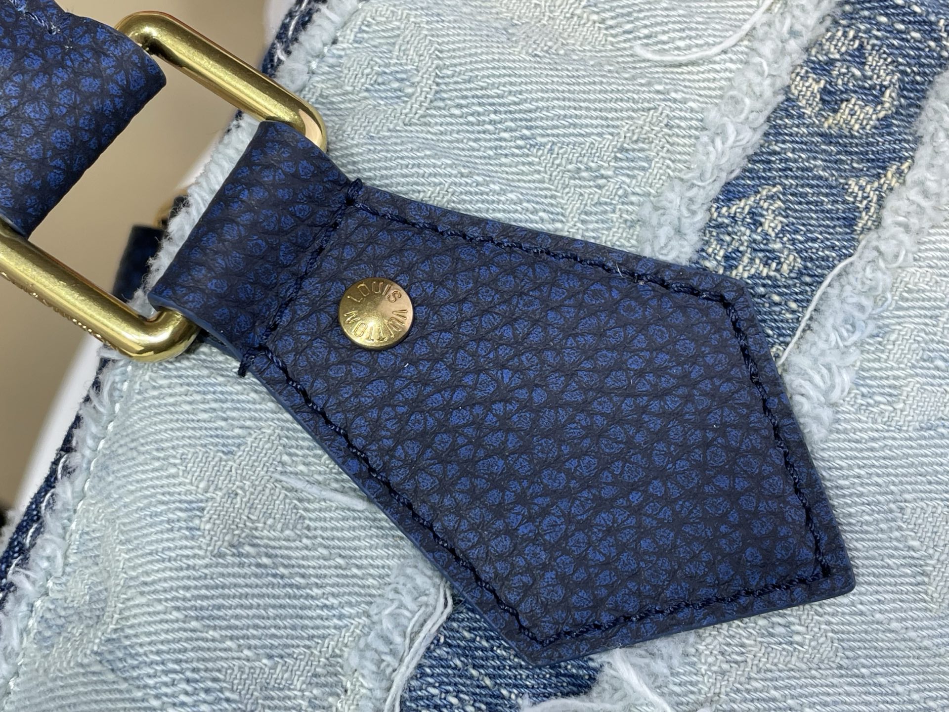 Louis Vuitton Basic Bag Cow Leather Gold M-l-s