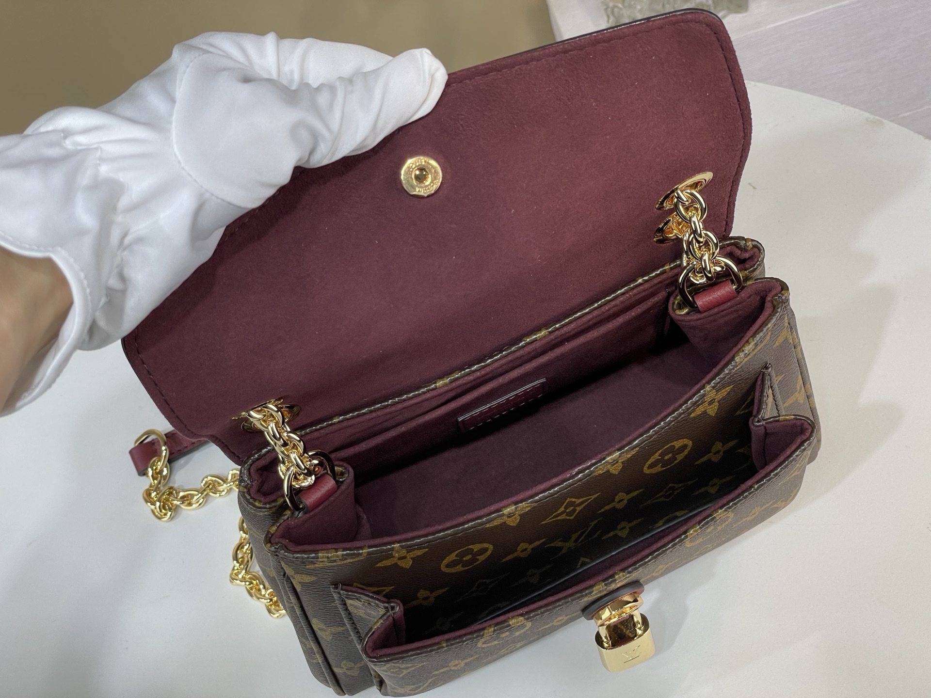 Louis Vuitton Basic Bag Canvas Black M-s