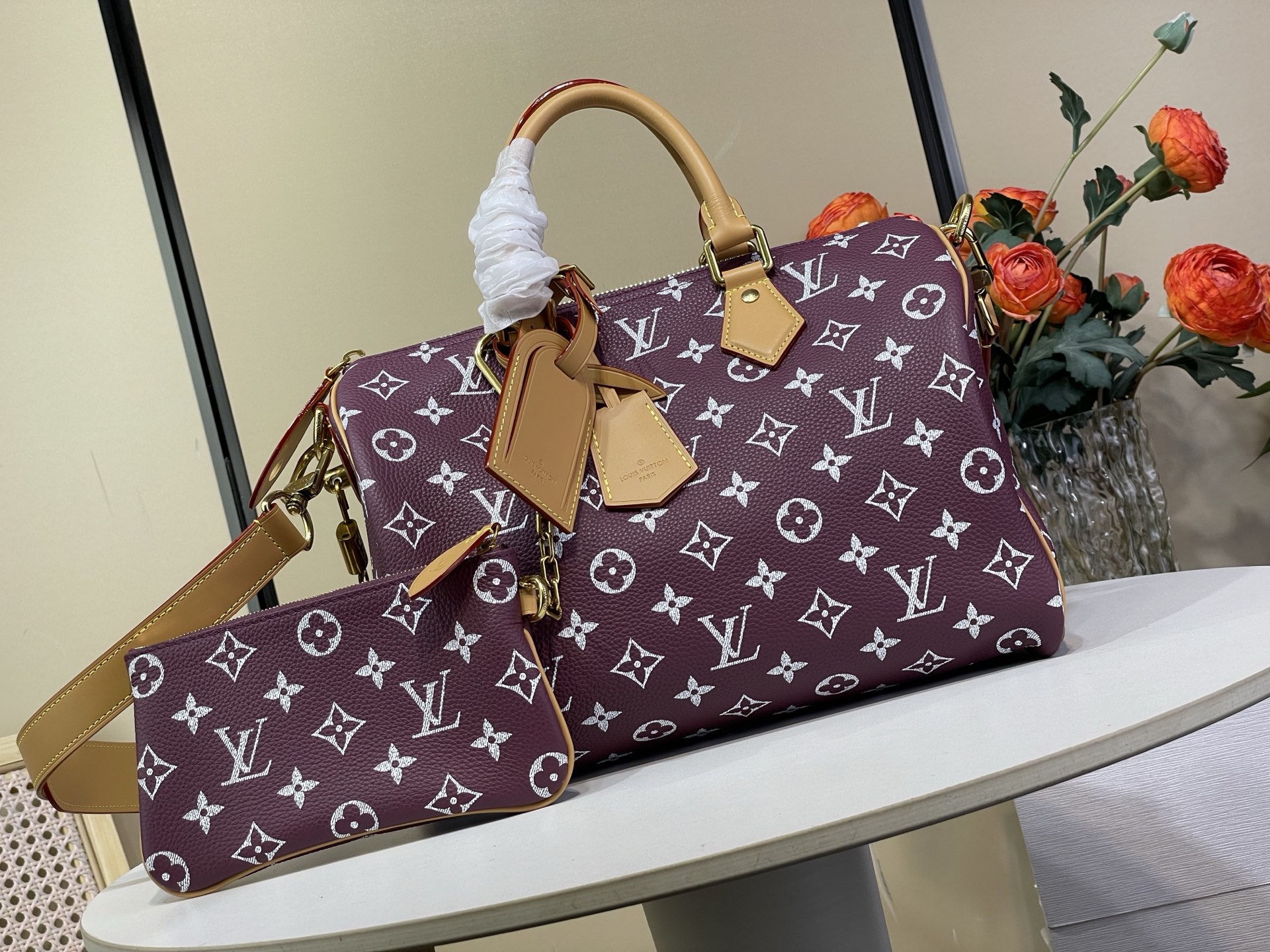 Louis Vuitton Basic Bag Cow Leather M-l-s