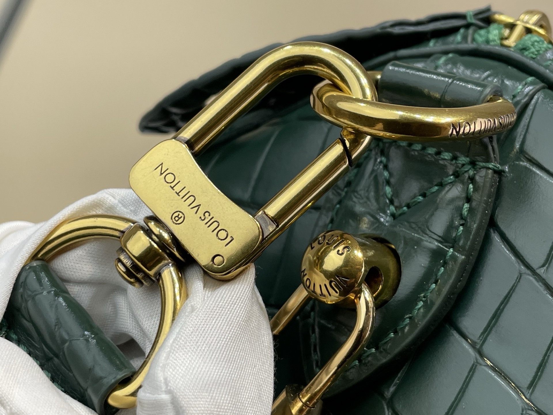 Louis Vuitton Basic Bag Cow Leather Green M-l-s