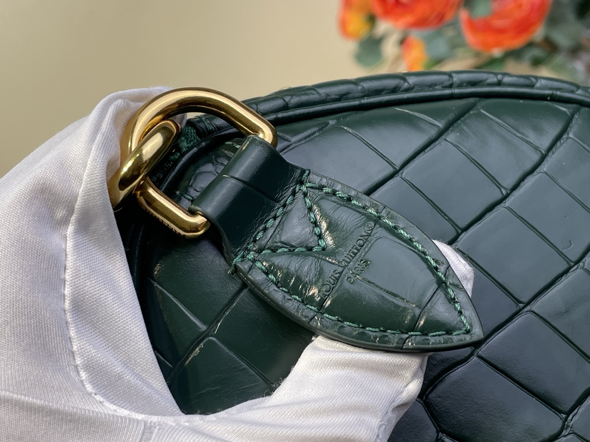 Louis Vuitton Basic Bag Cow Leather Green M-l-s