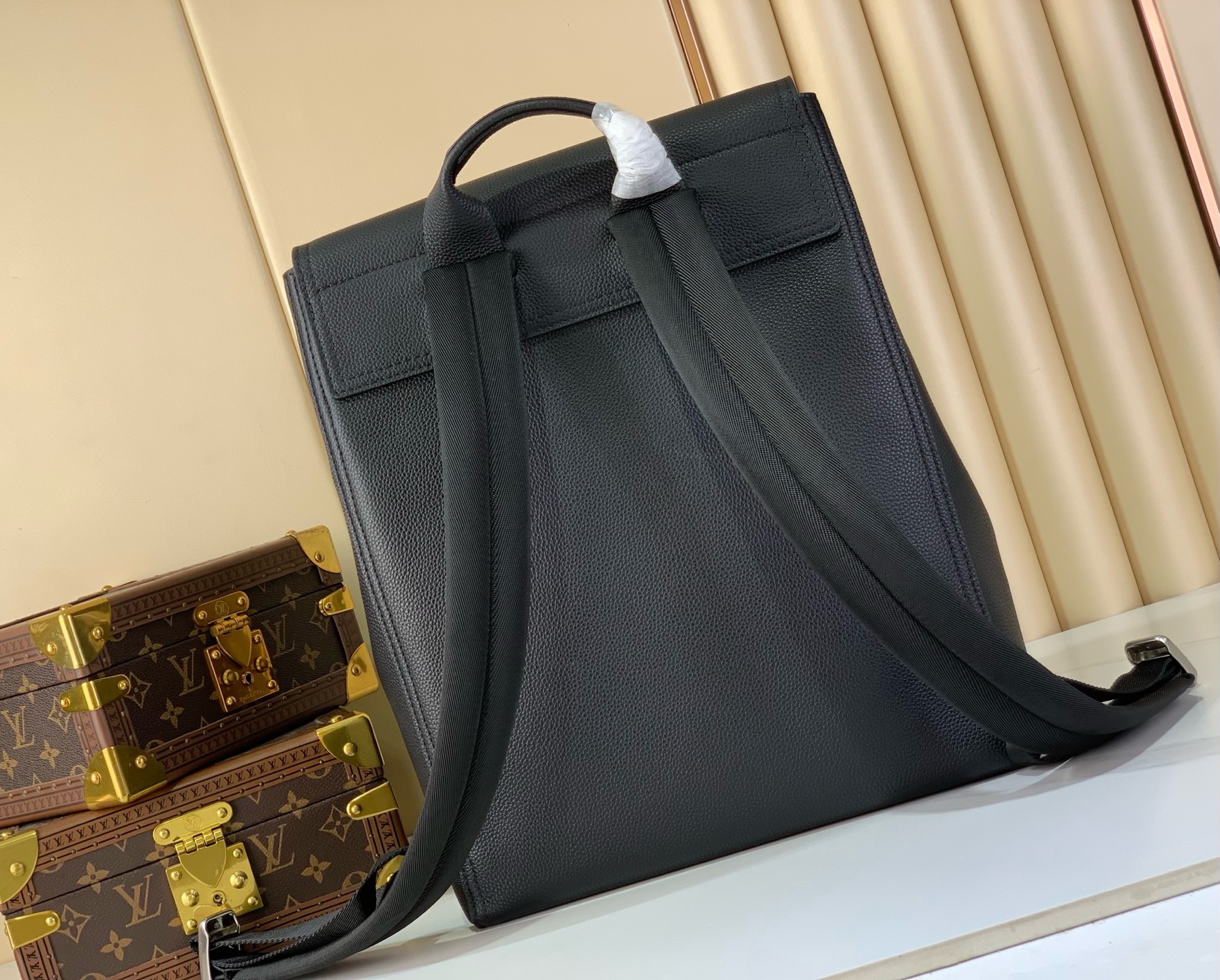 Backpack Cow Leather Black M-l-s