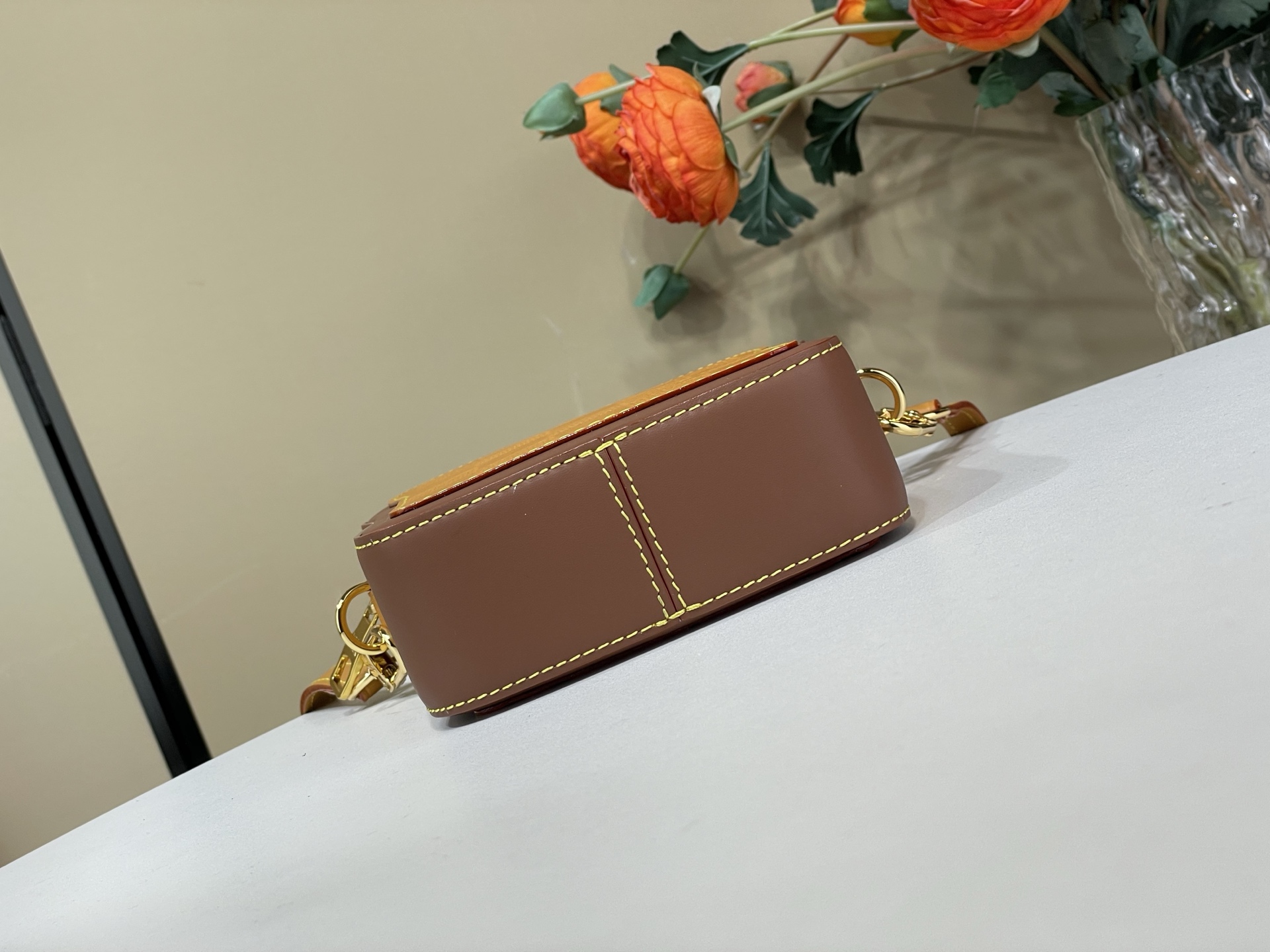 Louis Vuitton Basic Bag Cow Leather Brown M-s