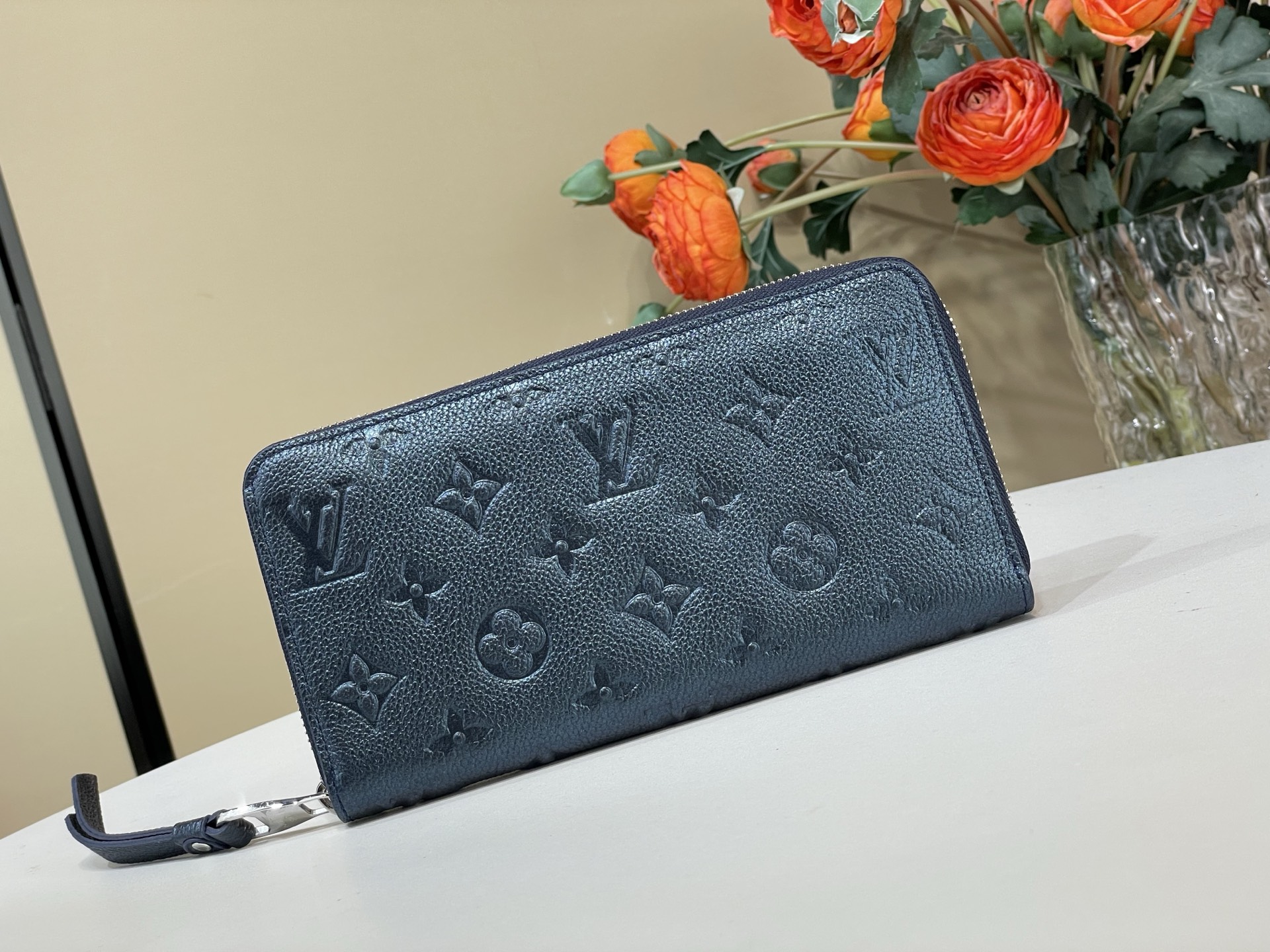 Basic Bag Silver M