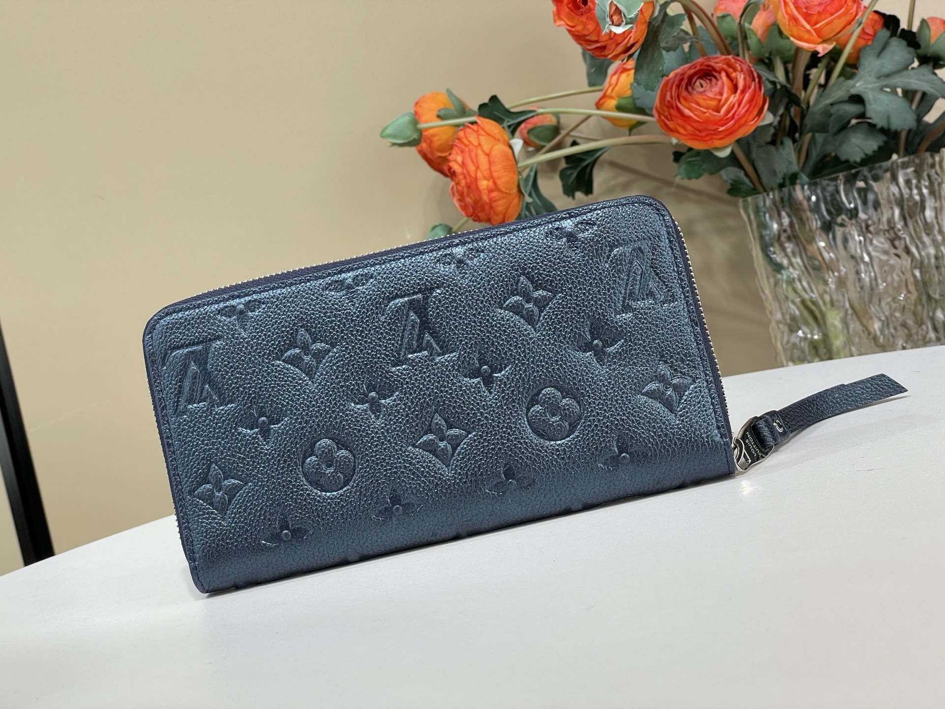 Basic Bag Silver M