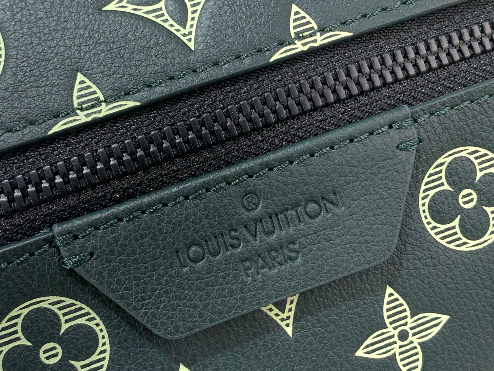 Louis Vuitton Backpack M-l-s